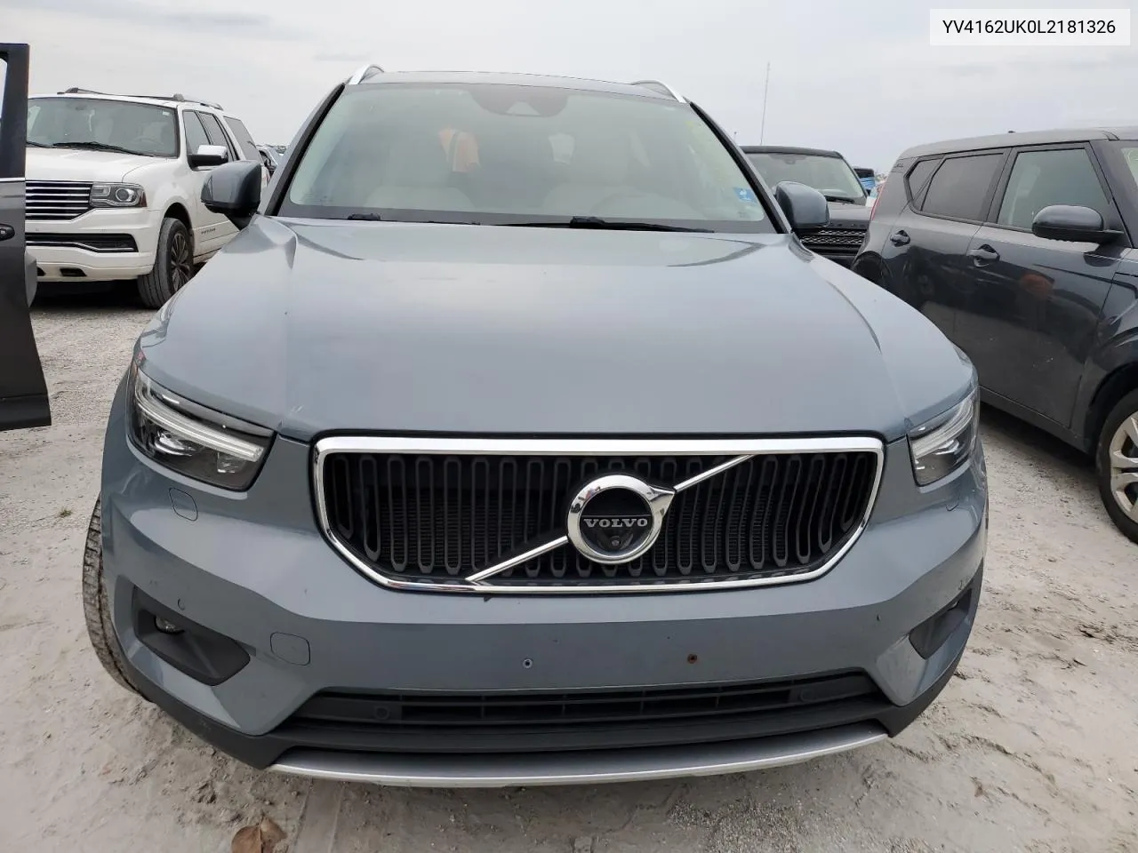 2020 Volvo Xc40 T5 Momentum VIN: YV4162UK0L2181326 Lot: 74682704