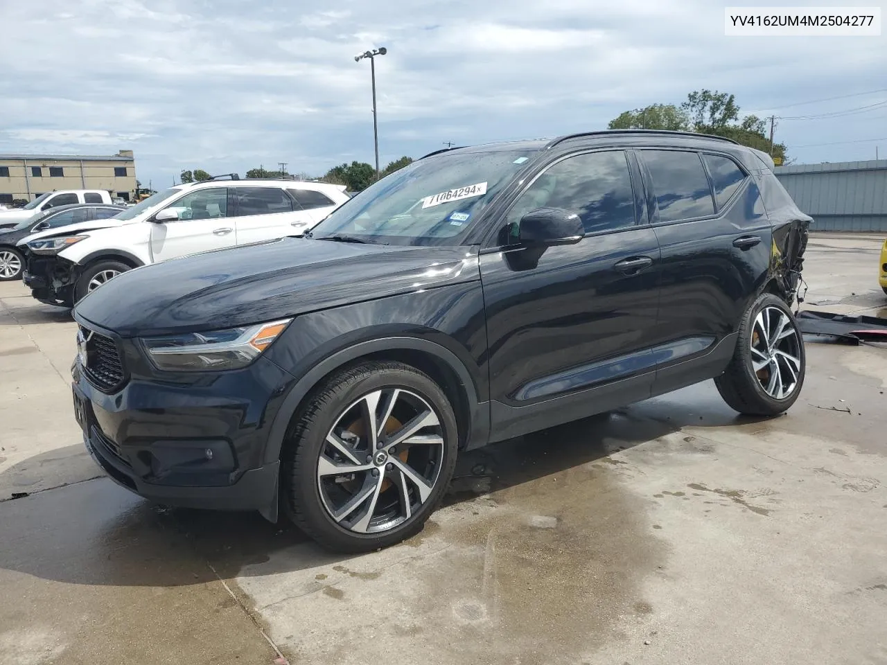 YV4162UM4M2504277 2021 Volvo Xc40 T5 R-Design