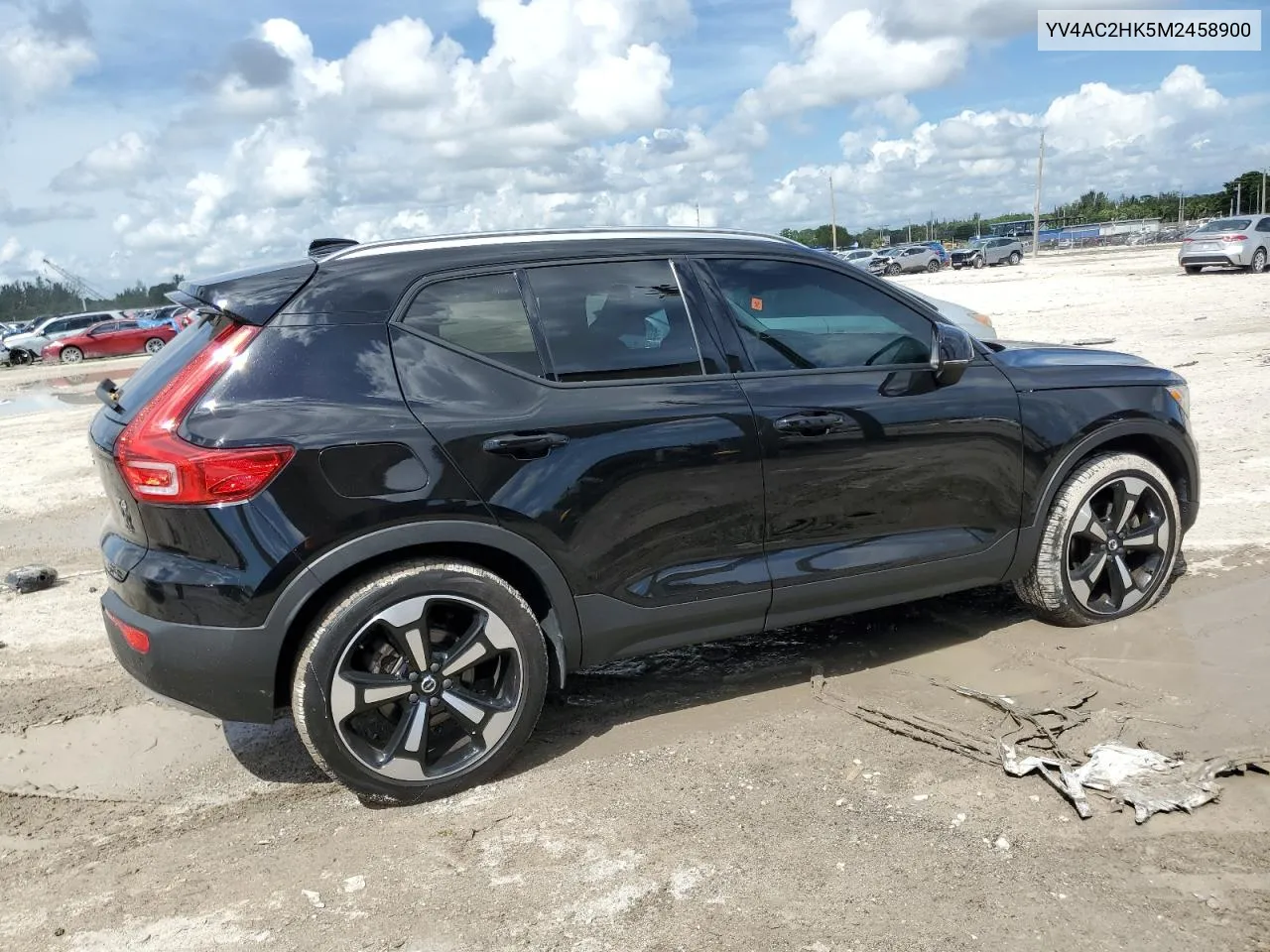 2021 Volvo Xc40 T4 Momentum VIN: YV4AC2HK5M2458900 Lot: 73645094