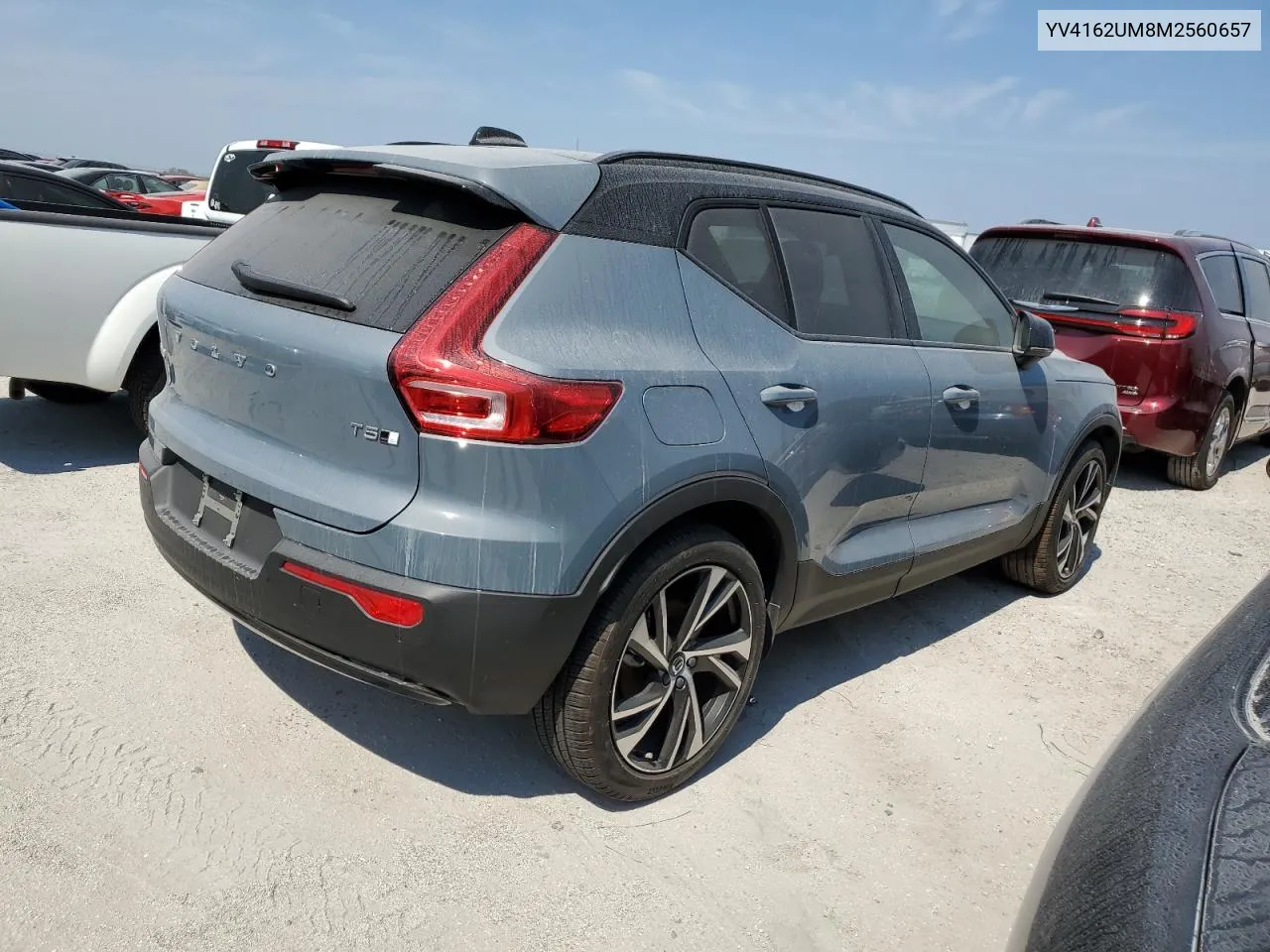 YV4162UM8M2560657 2021 Volvo Xc40 T5 R-Design