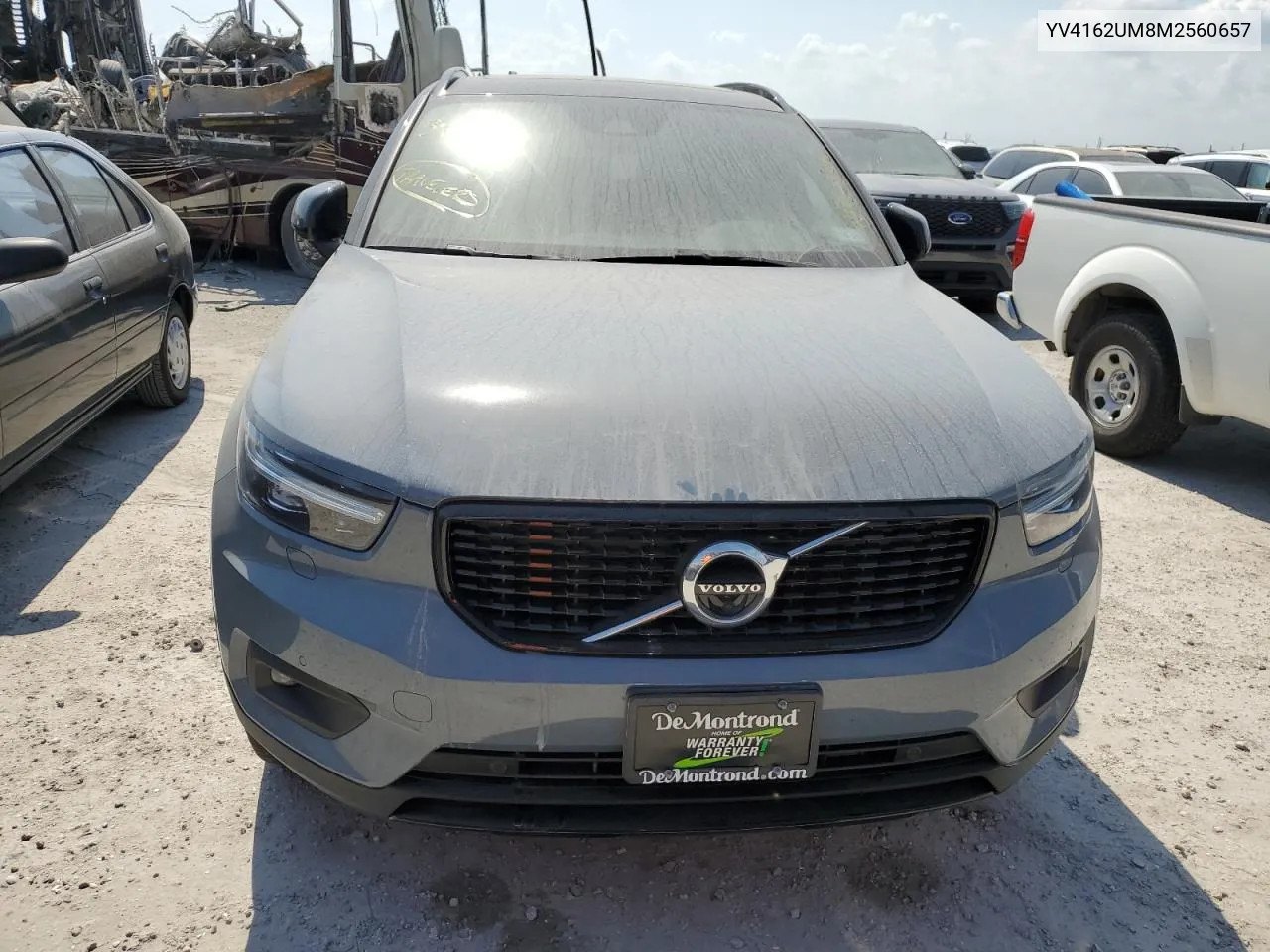 2021 Volvo Xc40 T5 R-Design VIN: YV4162UM8M2560657 Lot: 75125904