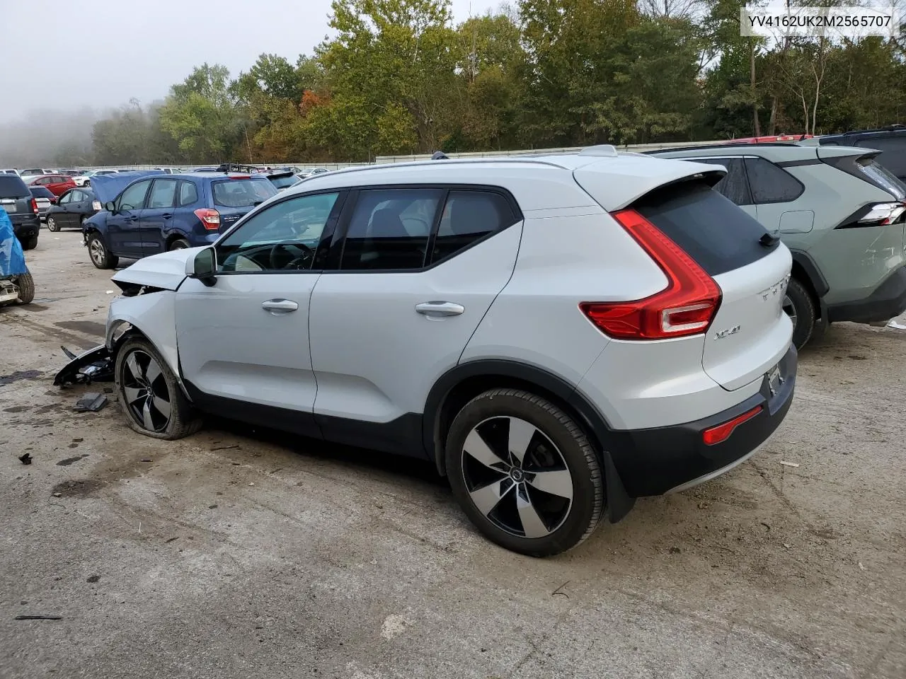 YV4162UK2M2565707 2021 Volvo Xc40 T5 Momentum