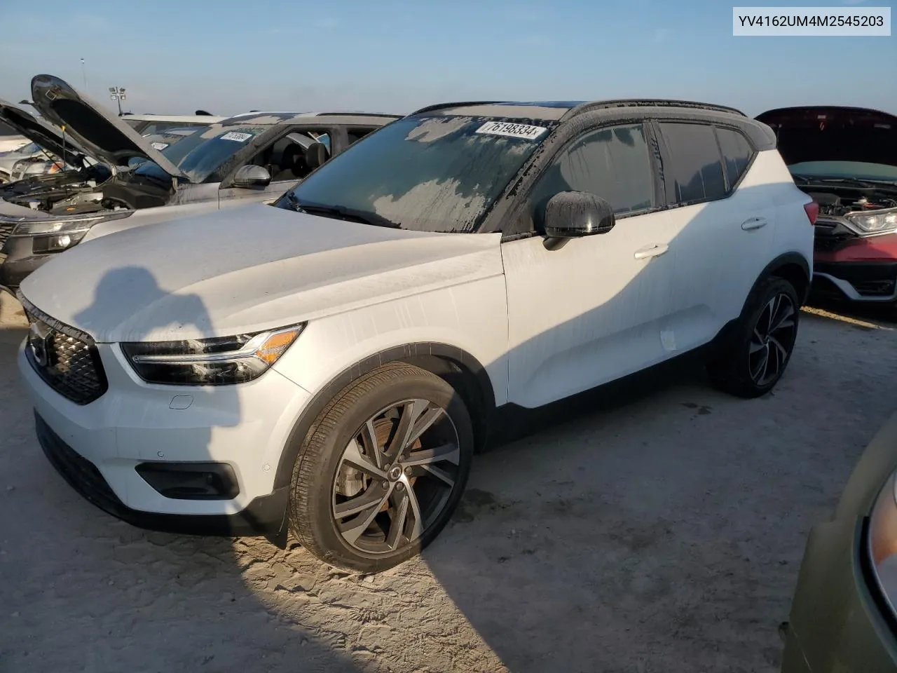 2021 Volvo Xc40 T5 R-Design VIN: YV4162UM4M2545203 Lot: 76198334