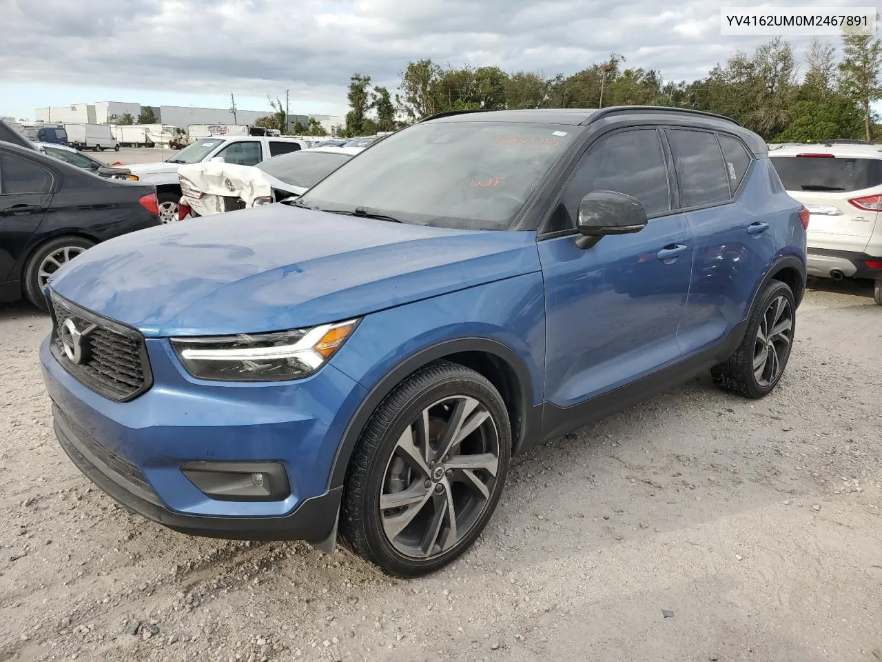 2021 Volvo Xc40 T5 R-Design VIN: YV4162UM0M2467891 Lot: 76537784