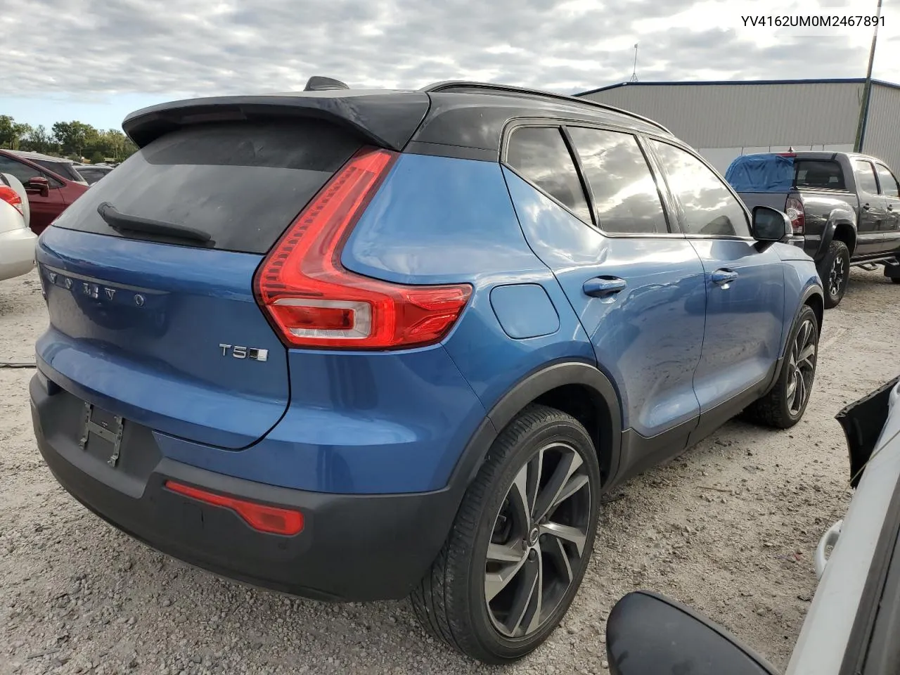 2021 Volvo Xc40 T5 R-Design VIN: YV4162UM0M2467891 Lot: 76537784