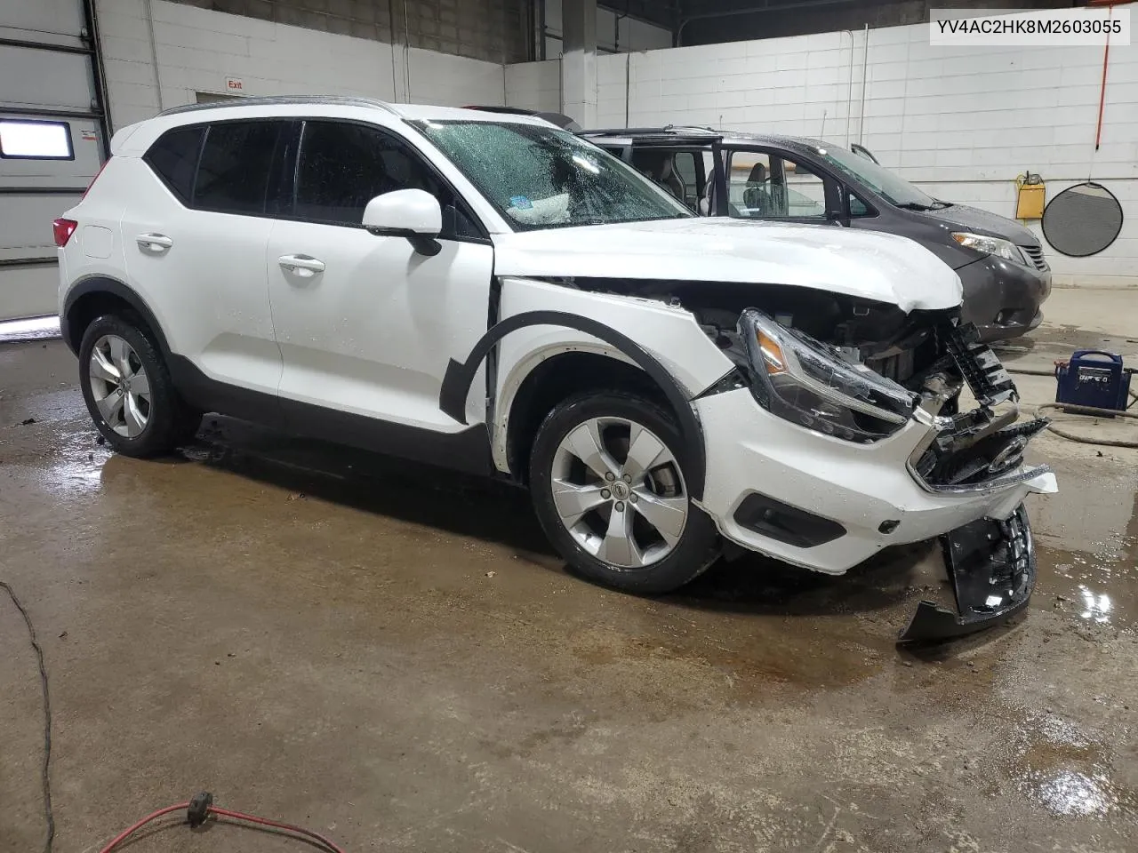 2021 Volvo Xc40 T4 Momentum VIN: YV4AC2HK8M2603055 Lot: 79529454