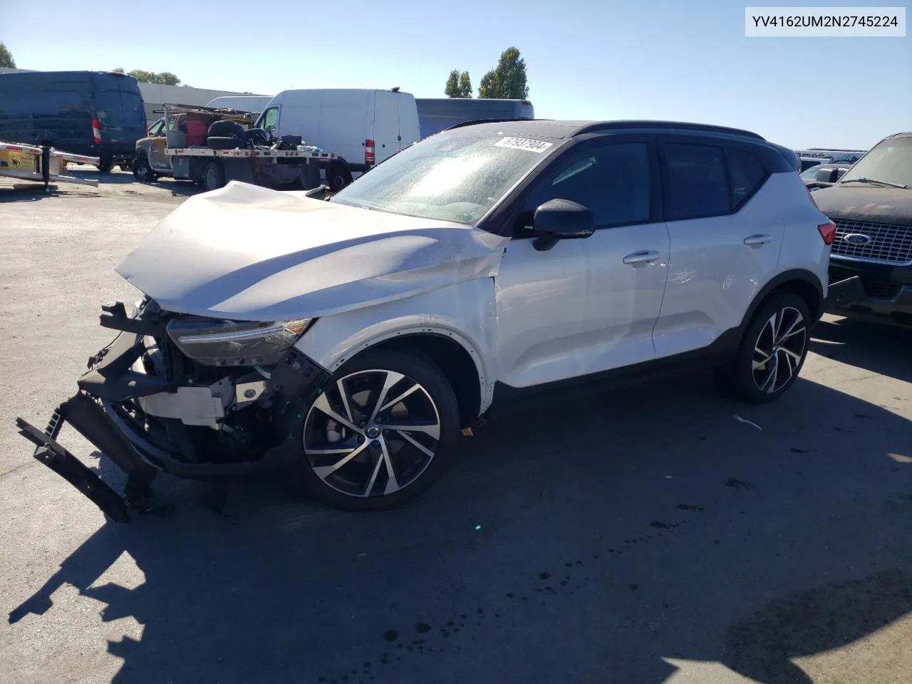 YV4162UM2N2745224 2022 Volvo Xc40 T5 R-Design