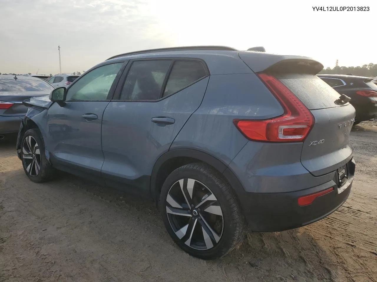 2023 Volvo Xc40 Plus VIN: YV4L12UL0P2013823 Lot: 57428084