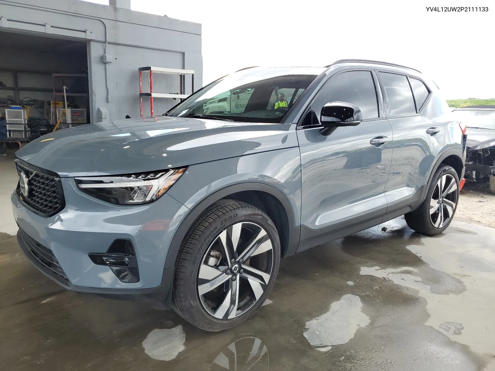 YV4L12UW2P2111133 2023 Volvo Xc40 Plus