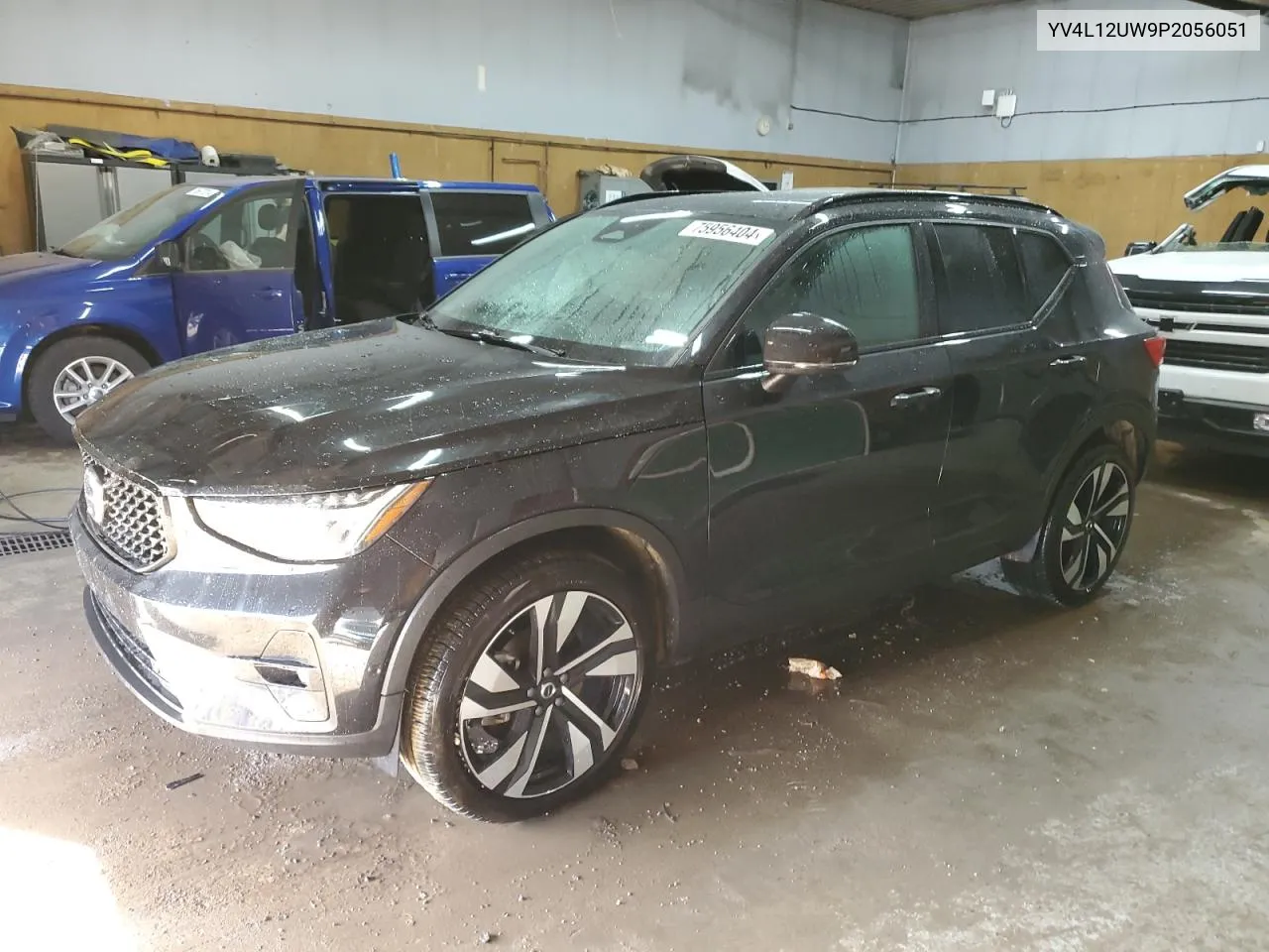 YV4L12UW9P2056051 2023 Volvo Xc40 Plus