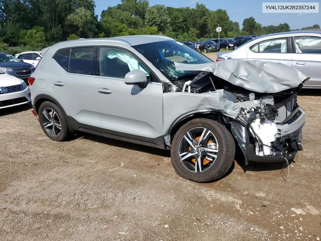 YV4L12UK2R2357244 2024 Volvo Xc40 Core