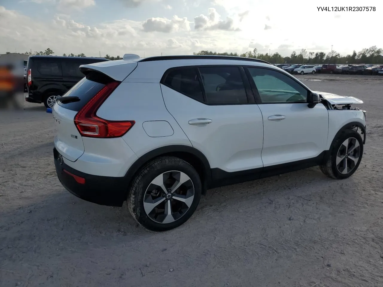 2024 Volvo Xc40 Core VIN: YV4L12UK1R2307578 Lot: 79646634