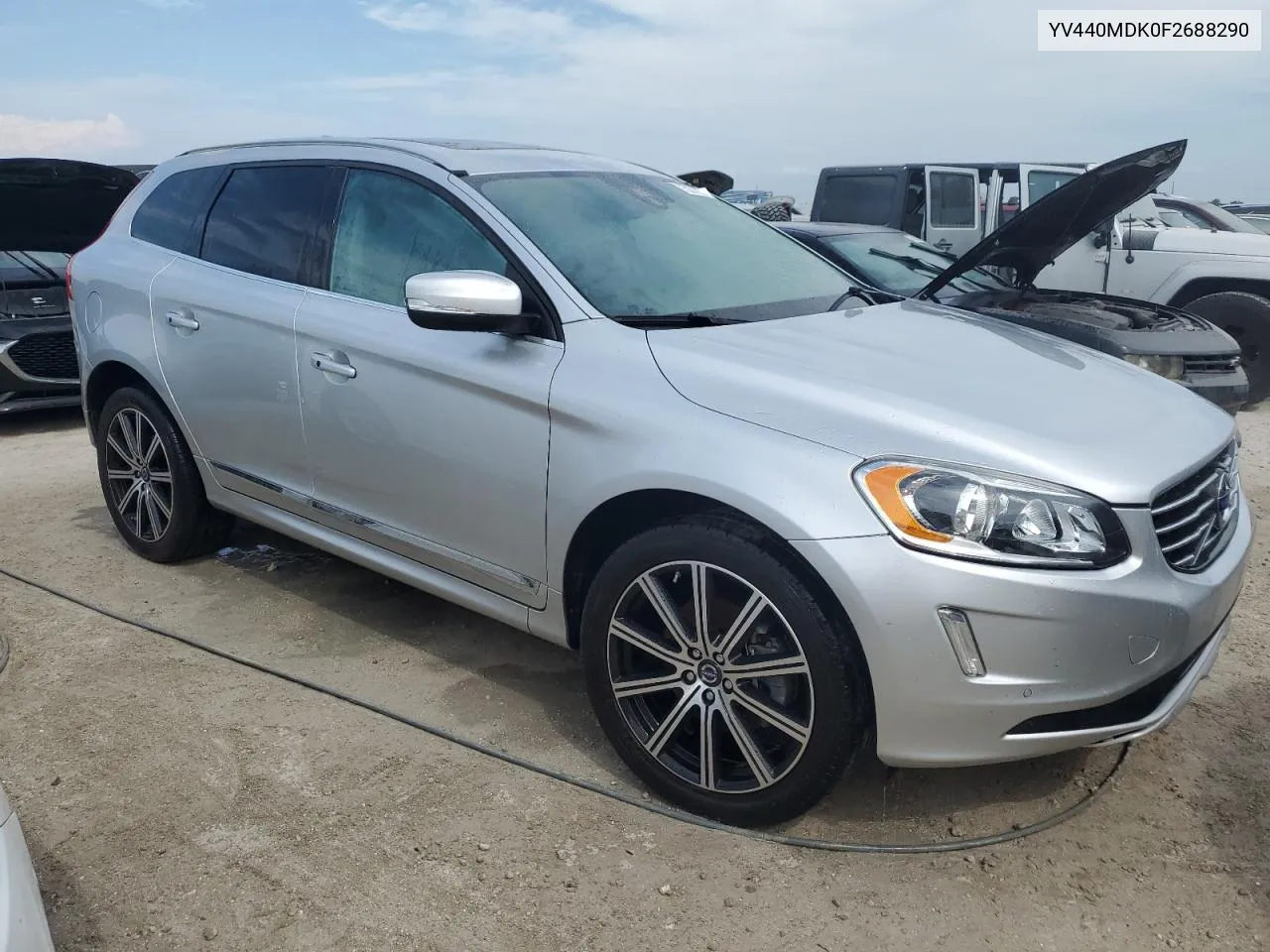 2015 Volvo Xc60 T5 Premier VIN: YV440MDK0F2688290 Lot: 75275594