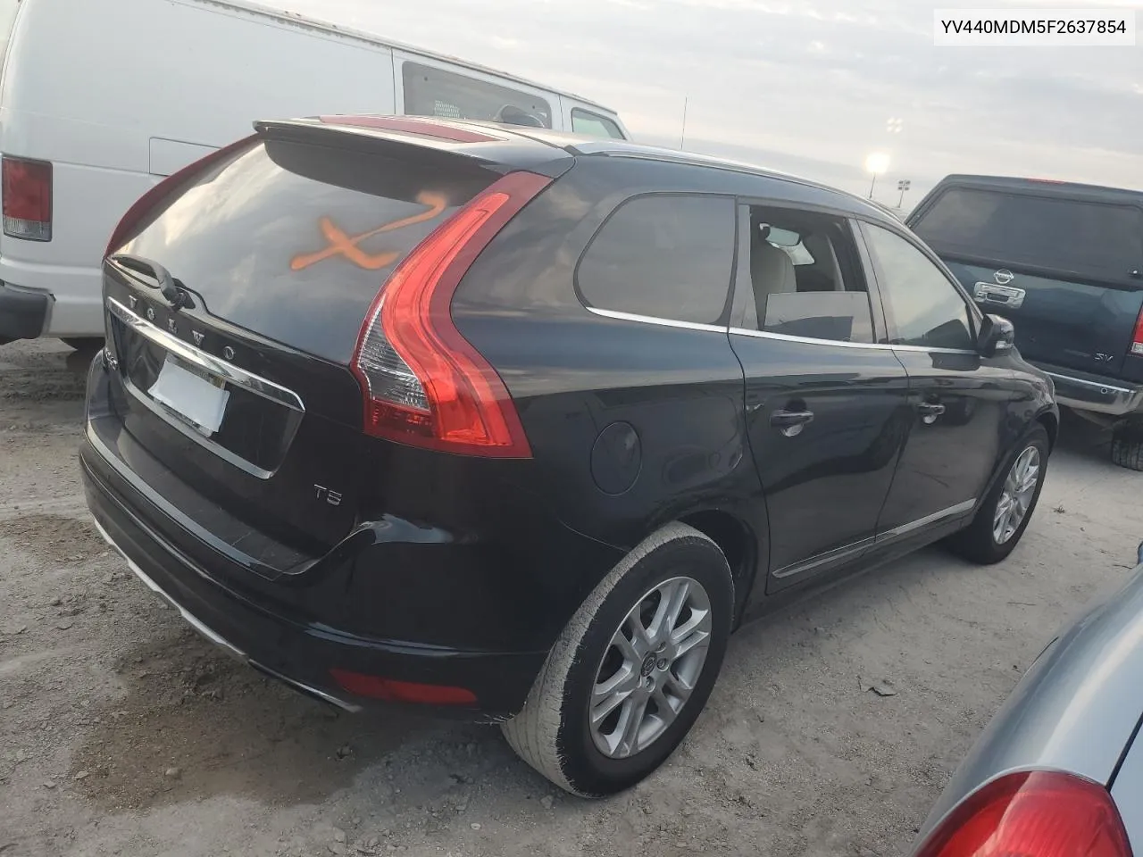 YV440MDM5F2637854 2015 Volvo Xc60 T5 Platinum