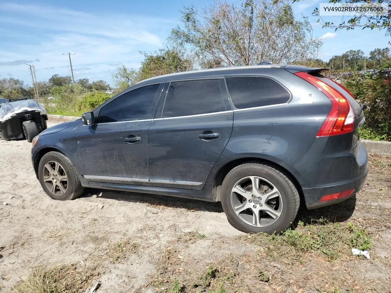 2015 Volvo Xc60 T6 Premier VIN: YV4902RBXF2576065 Lot: 76523014