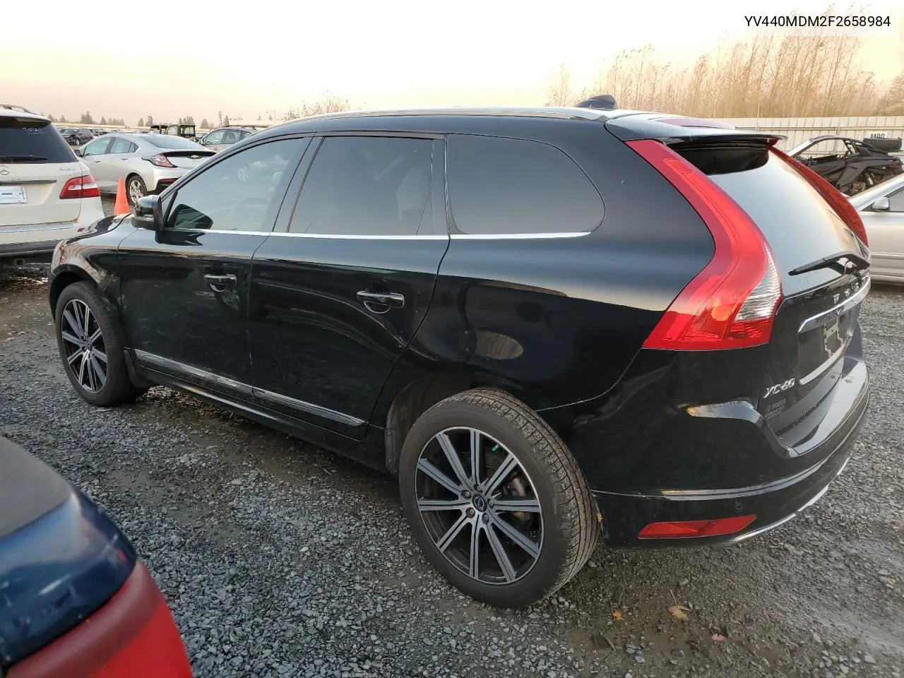 2015 Volvo Xc60 T5 Platinum VIN: YV440MDM2F2658984 Lot: 79110204