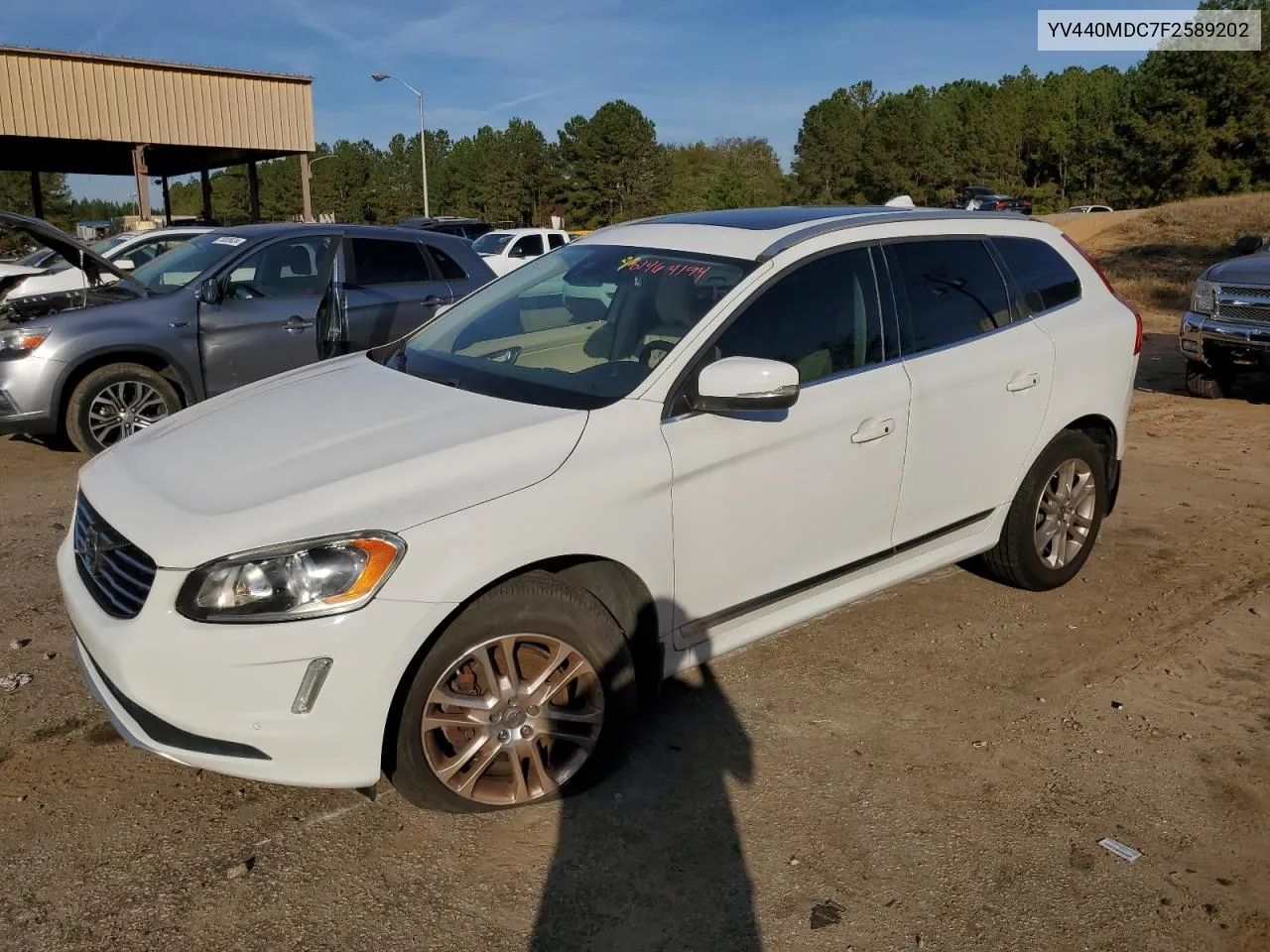 2015 Volvo Xc60 T5 Premier+ VIN: YV440MDC7F2589202 Lot: 81464194