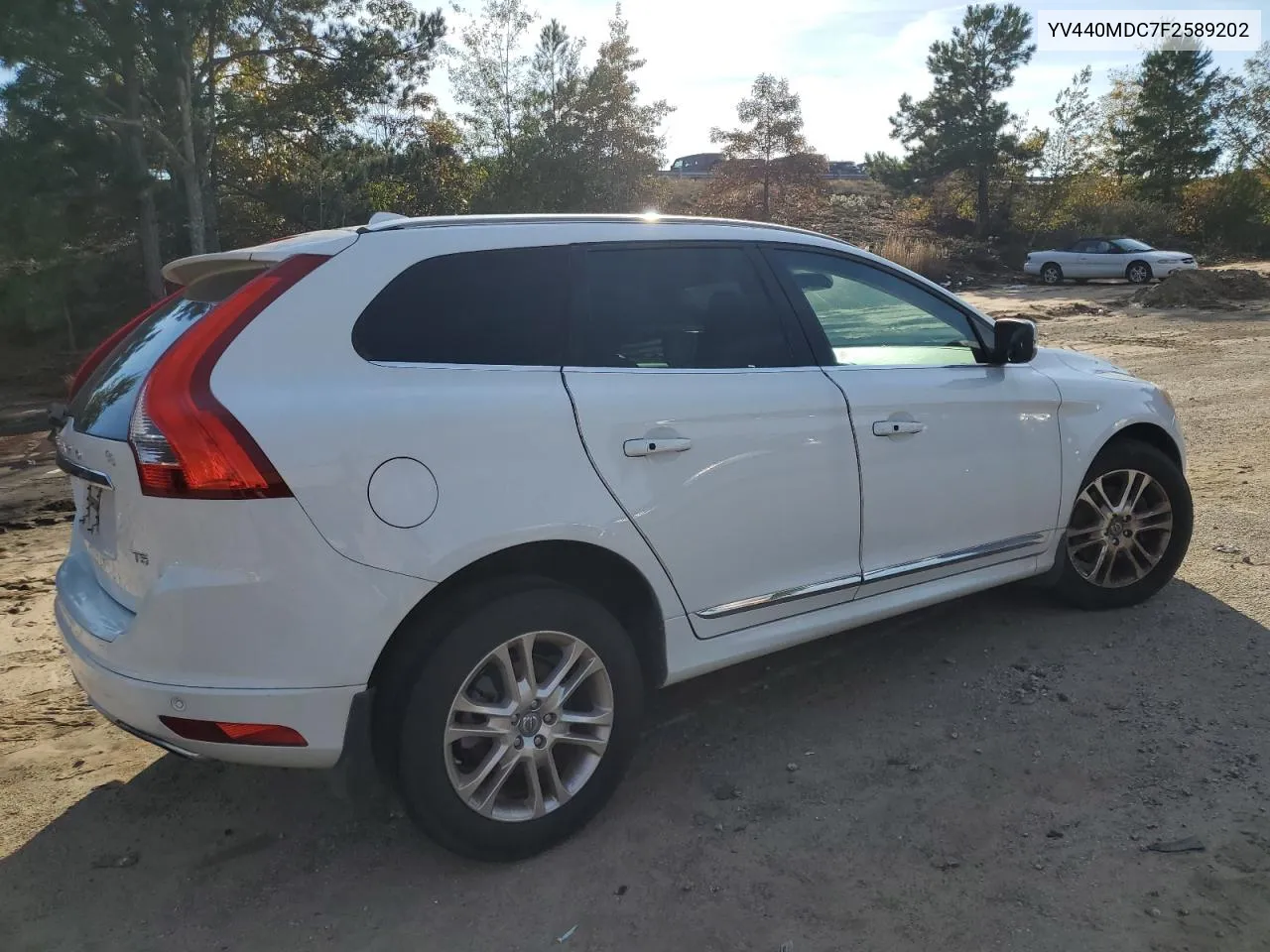 2015 Volvo Xc60 T5 Premier+ VIN: YV440MDC7F2589202 Lot: 81464194