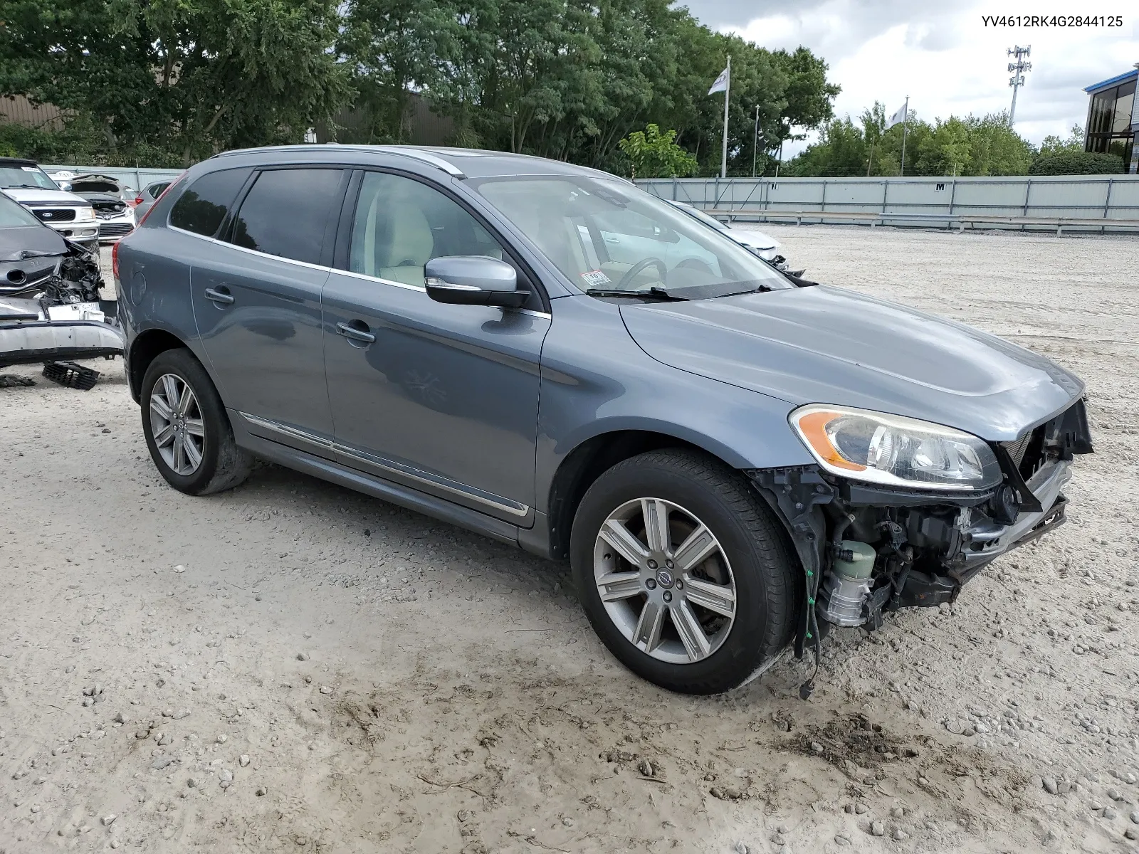 2016 Volvo Xc60 T5 Premier VIN: YV4612RK4G2844125 Lot: 65235114