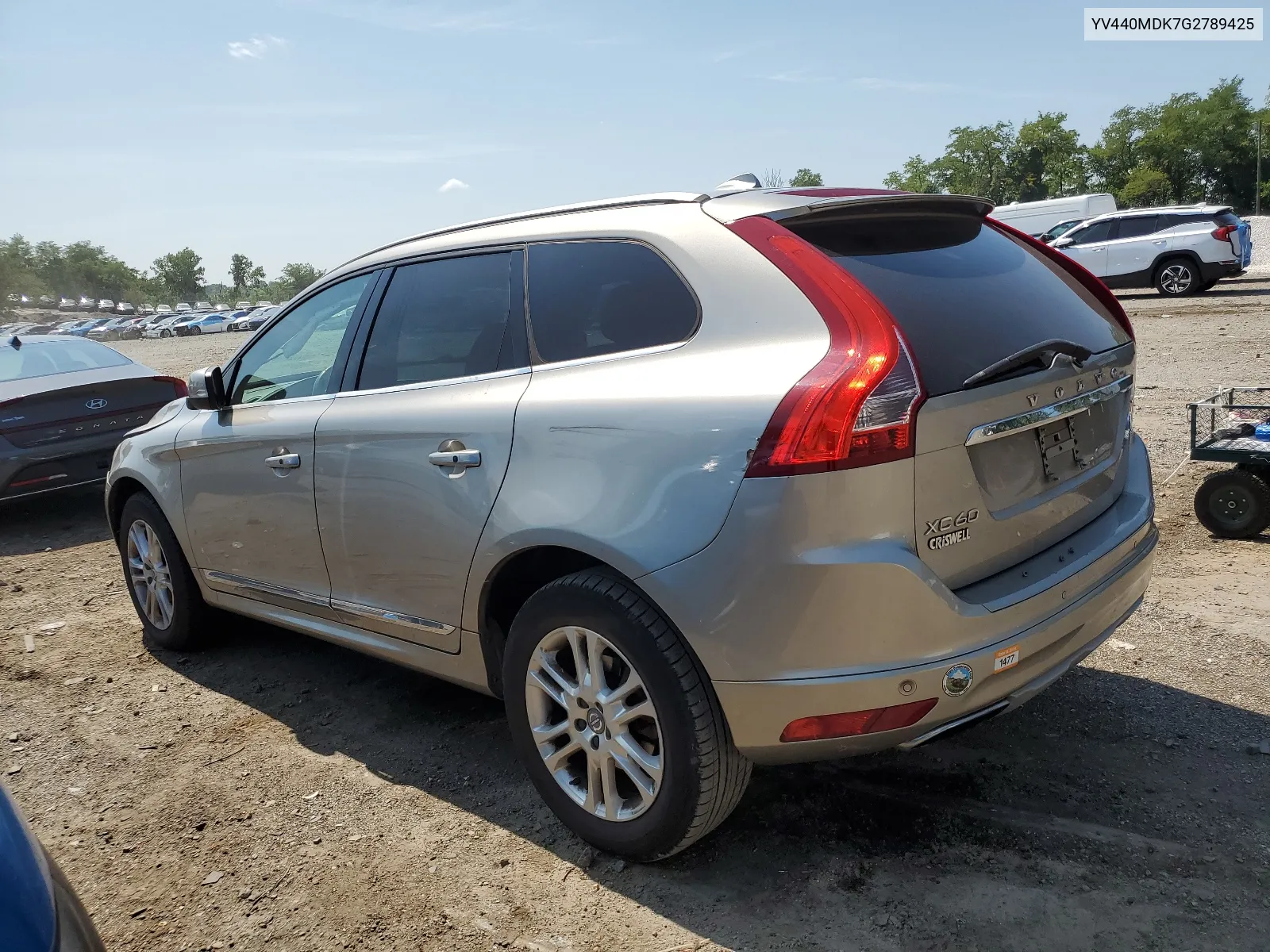 2016 Volvo Xc60 T5 Premier VIN: YV440MDK7G2789425 Lot: 65339034