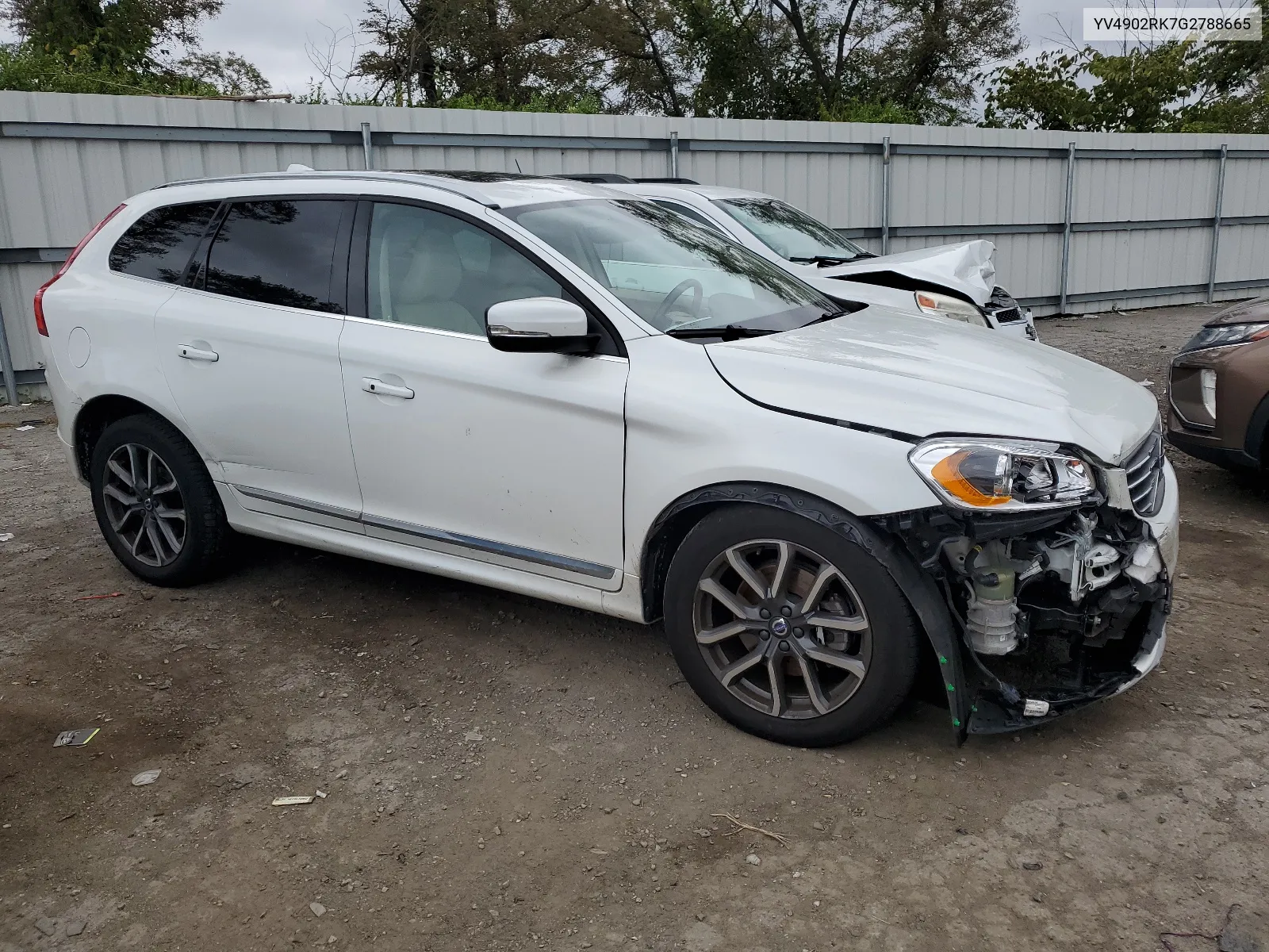 YV4902RK7G2788665 2016 Volvo Xc60 T6 Premier