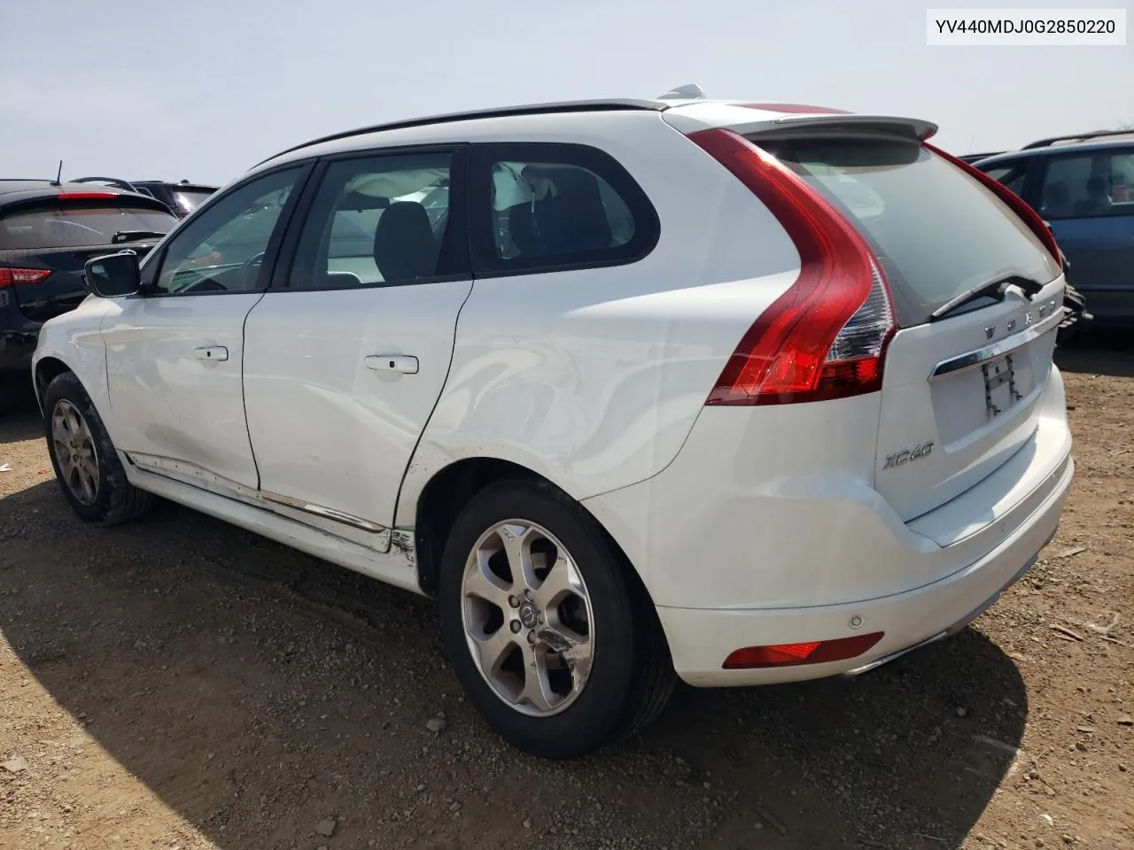 2016 Volvo Xc60 T5 VIN: YV440MDJ0G2850220 Lot: 68241754