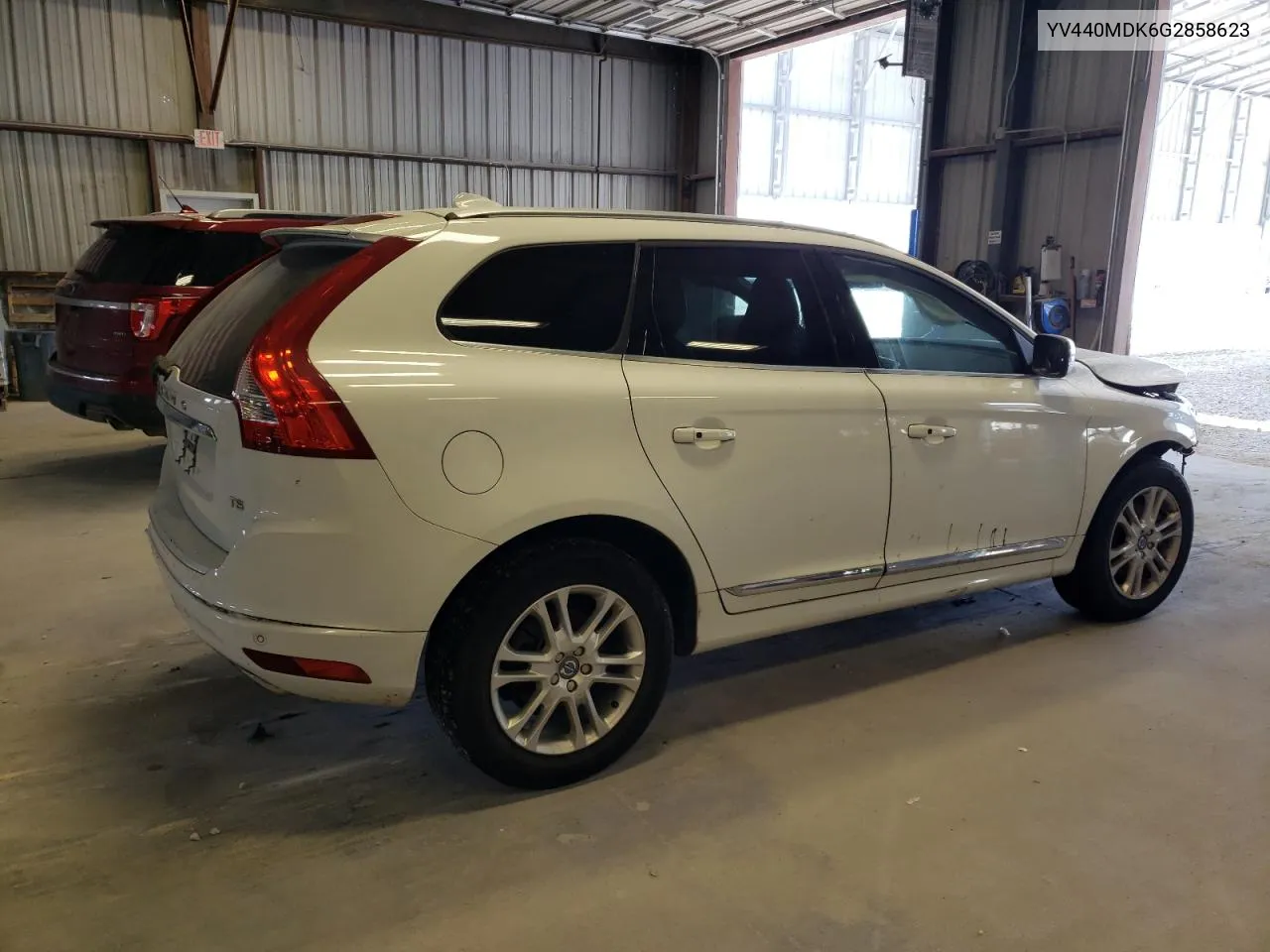 2016 Volvo Xc60 T5 Premier VIN: YV440MDK6G2858623 Lot: 70863574