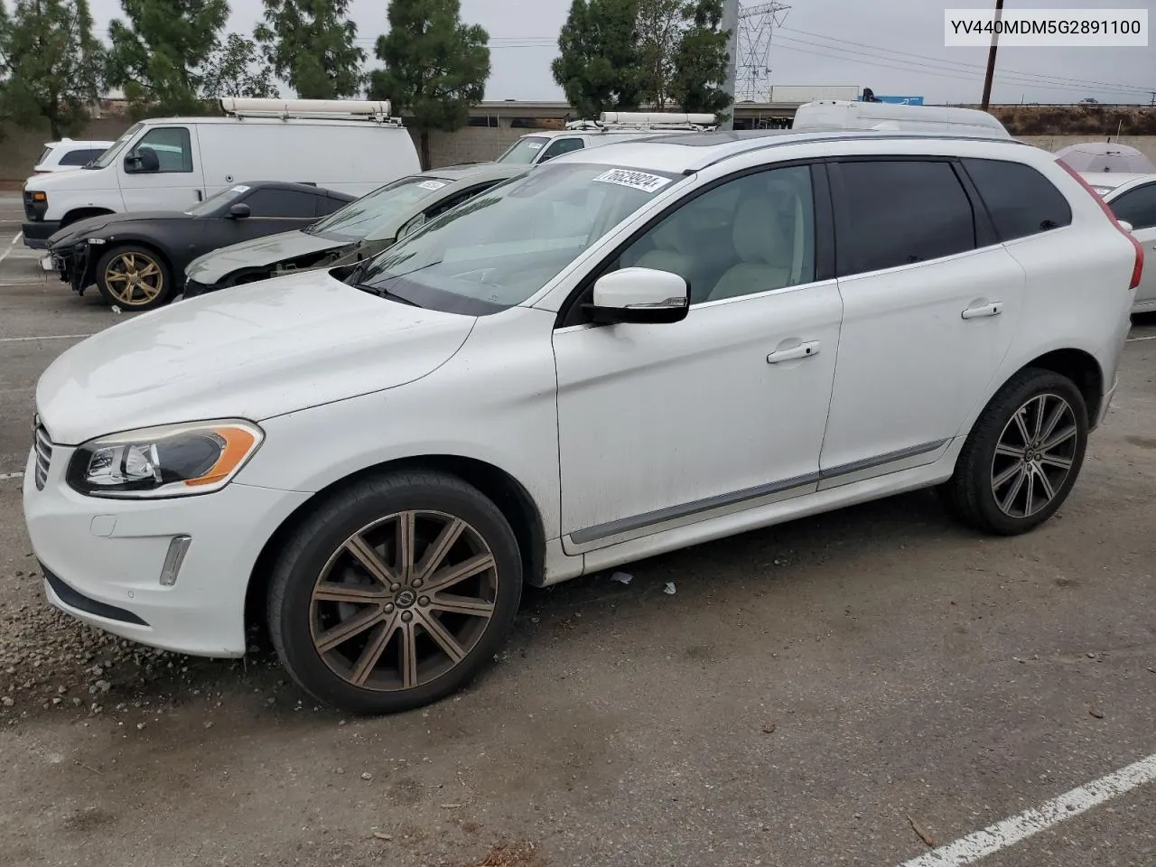 YV440MDM5G2891100 2016 Volvo Xc60 T5 Platinum