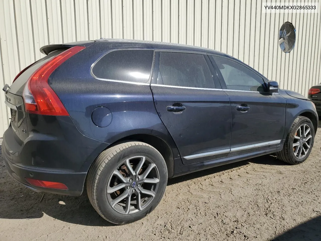 2016 Volvo Xc60 T5 Premier VIN: YV440MDKXG2865333 Lot: 77119804