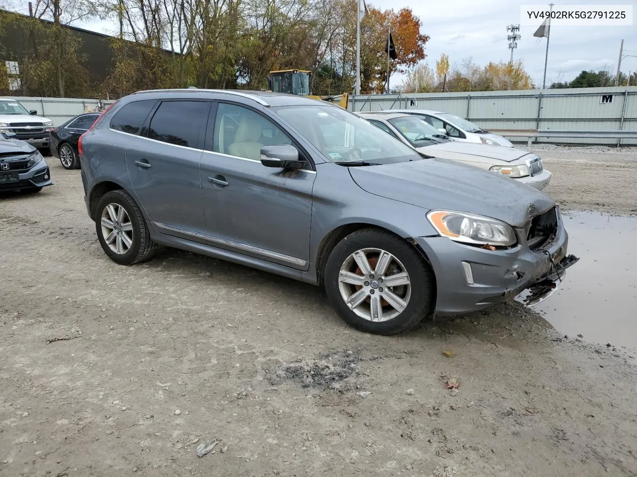 YV4902RK5G2791225 2016 Volvo Xc60 T6 Premier