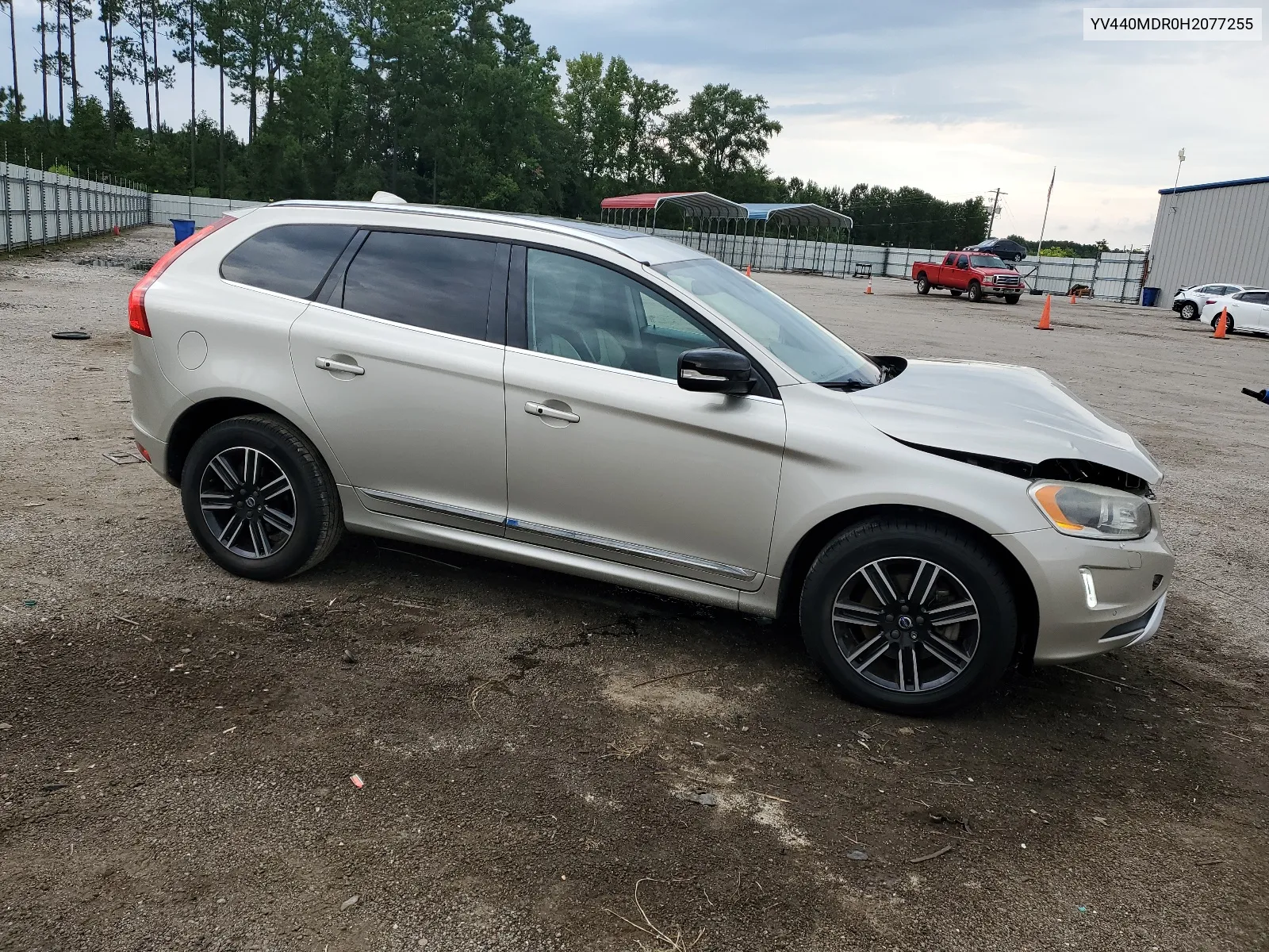 2017 Volvo Xc60 T5 Dynamic VIN: YV440MDR0H2077255 Lot: 66964674