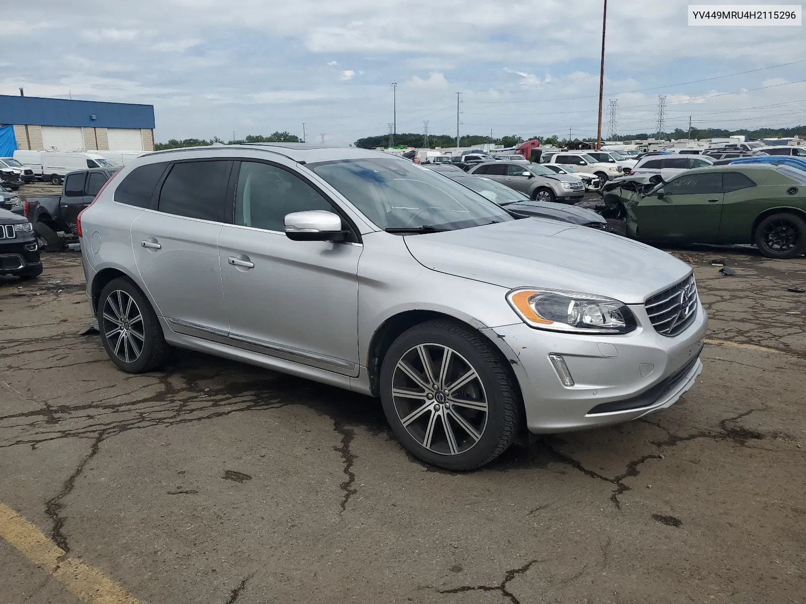 2017 Volvo Xc60 T6 Inscription VIN: YV449MRU4H2115296 Lot: 67056114