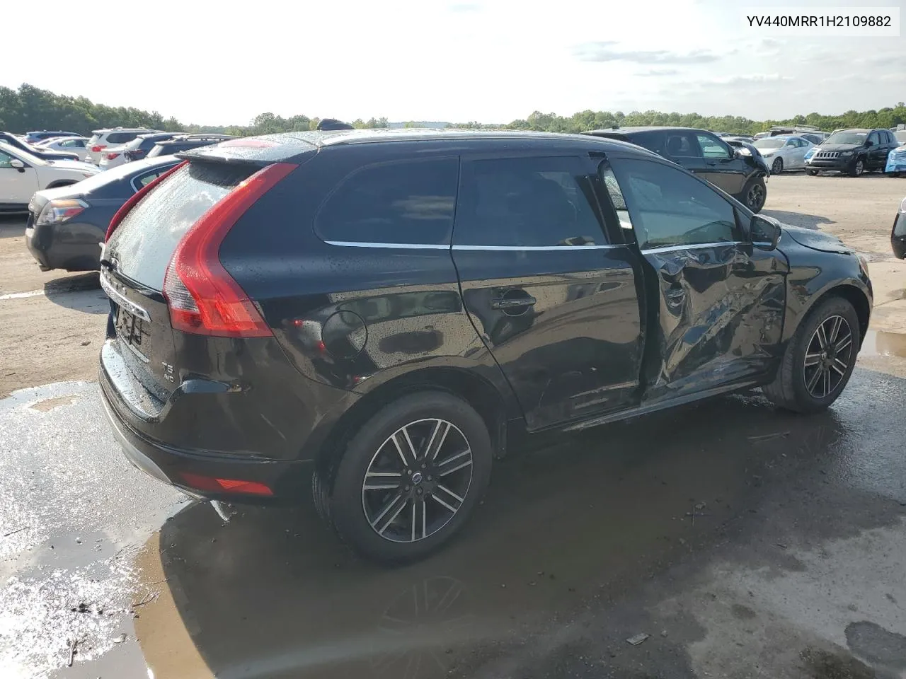 YV440MRR1H2109882 2017 Volvo Xc60 T5 Dynamic