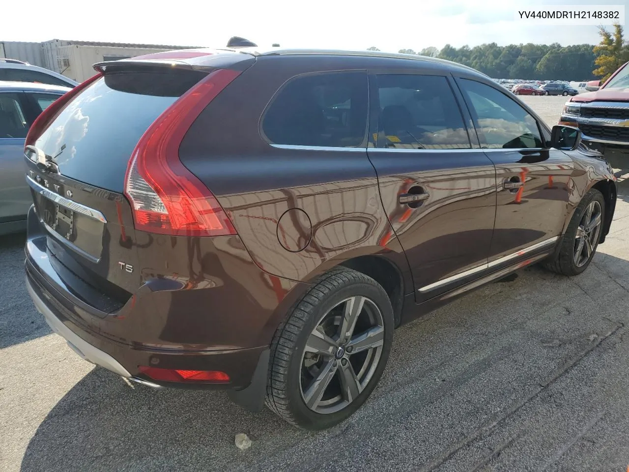 2017 Volvo Xc60 T5 Dynamic VIN: YV440MDR1H2148382 Lot: 72911494