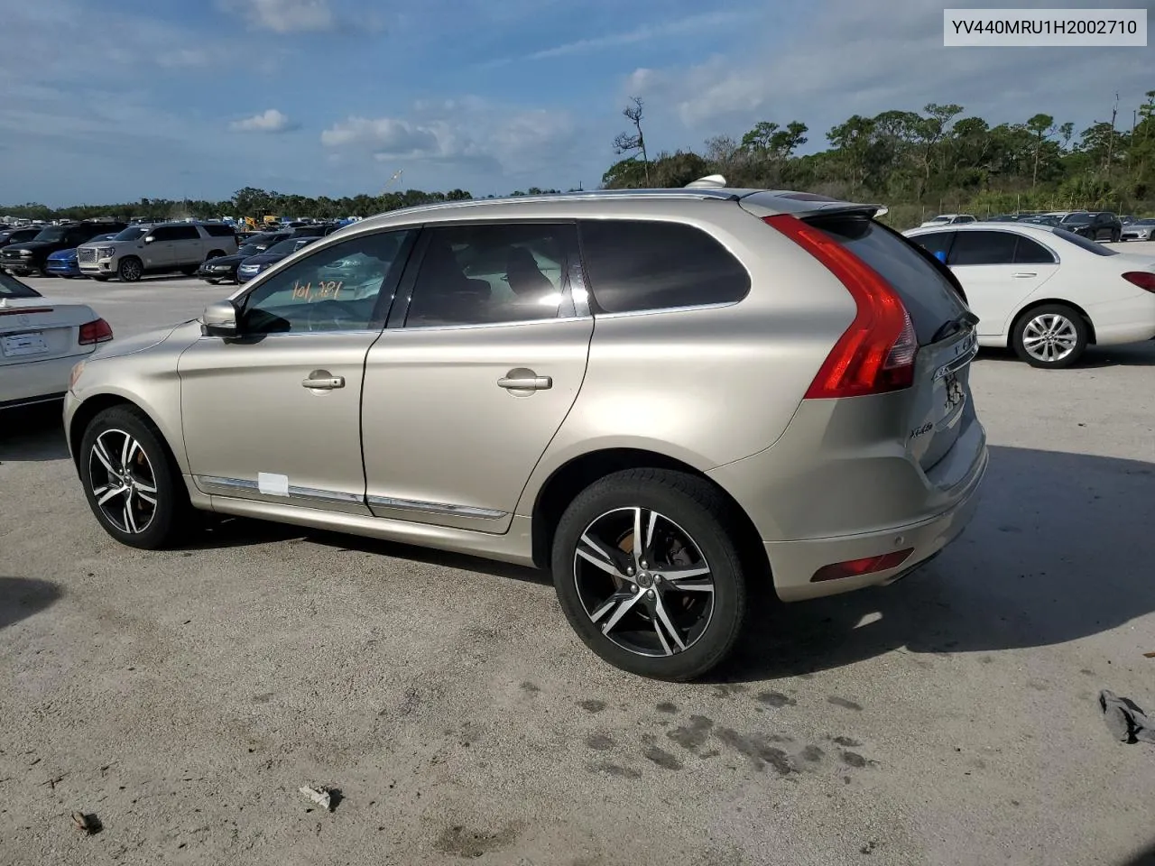 2017 Volvo Xc60 T5 Inscription VIN: YV440MRU1H2002710 Lot: 75880664