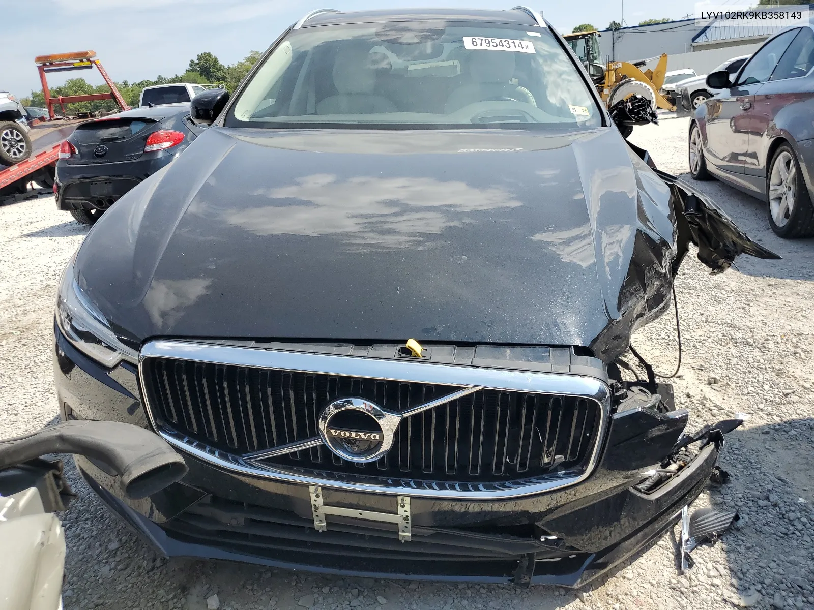 2019 Volvo Xc60 T5 VIN: LYV102RK9KB358143 Lot: 67954314