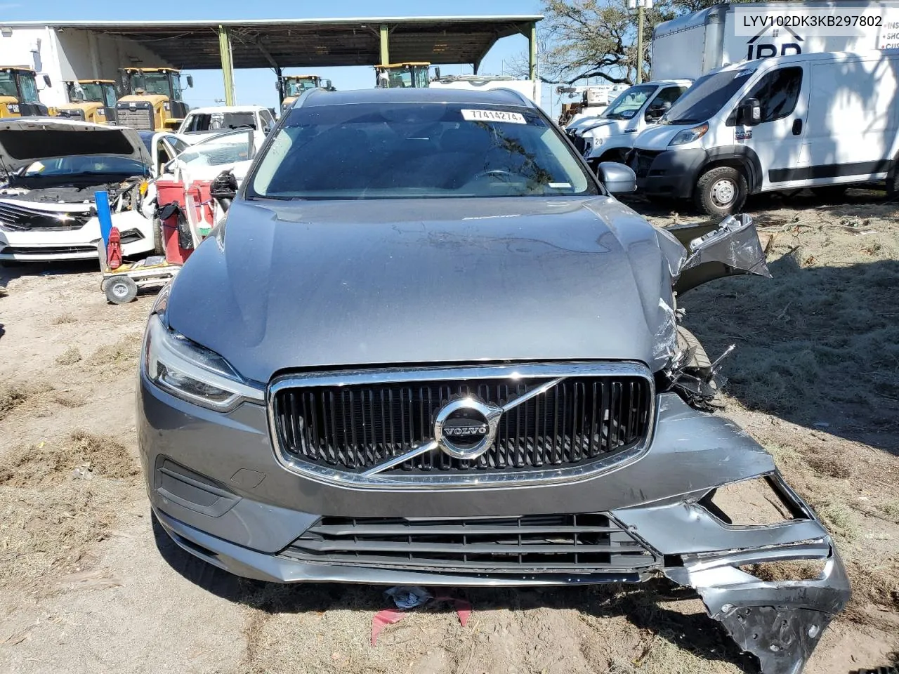 2019 Volvo Xc60 T5 Momentum VIN: LYV102DK3KB297802 Lot: 77414274