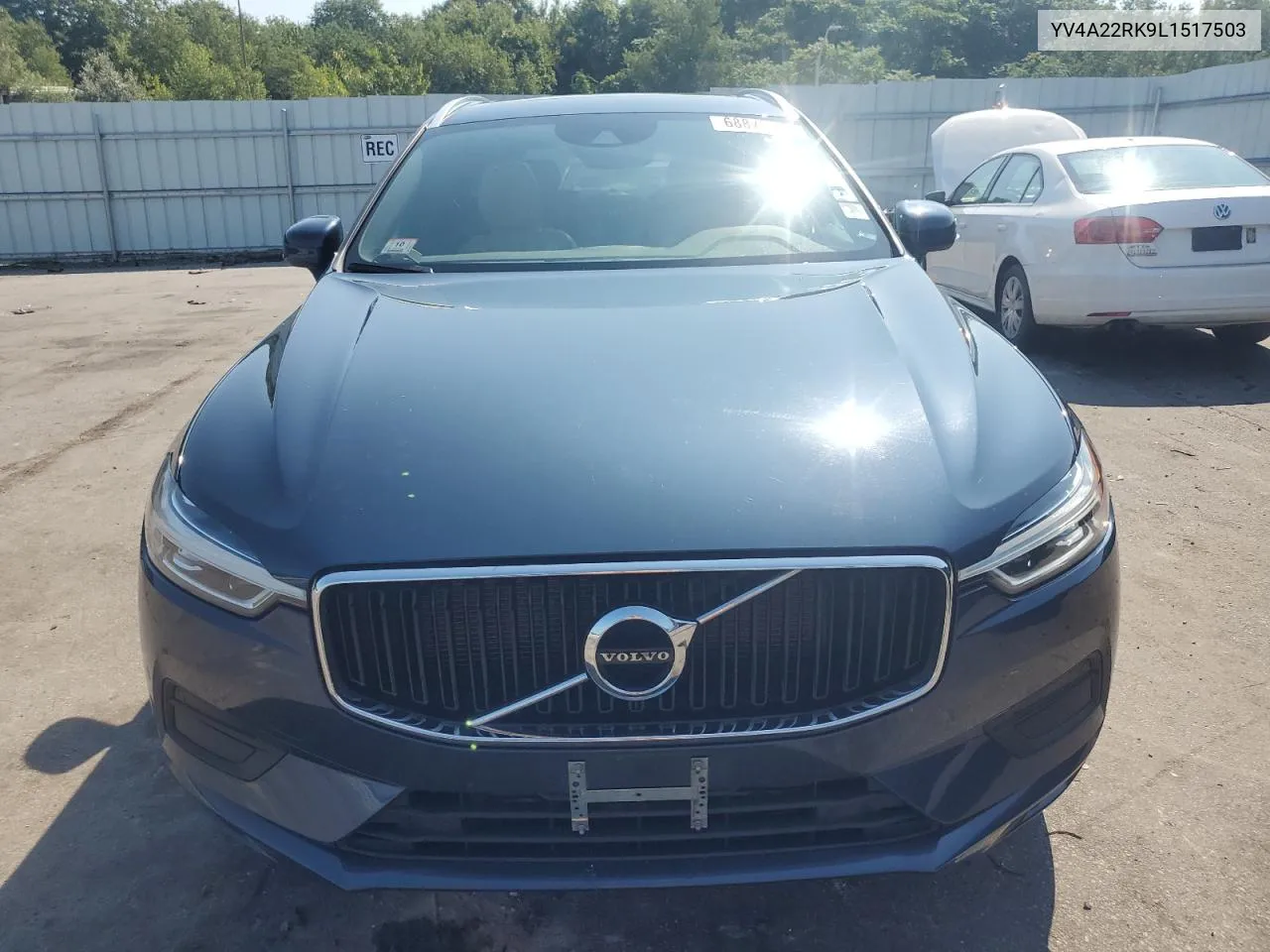 YV4A22RK9L1517503 2020 Volvo Xc60 T6 Momentum