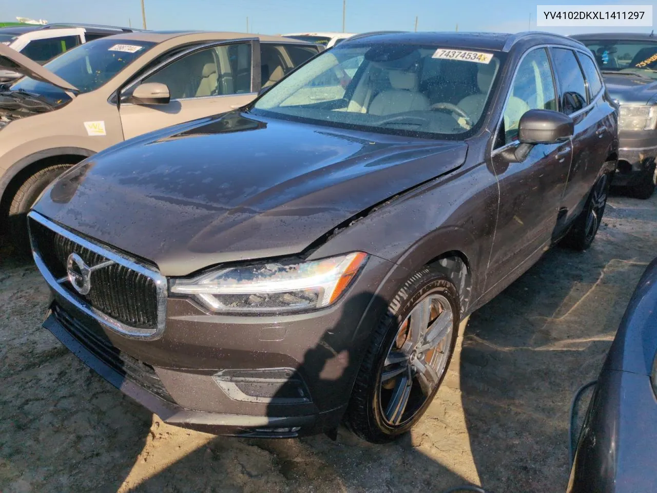 2020 Volvo Xc60 T5 Momentum VIN: YV4102DKXL1411297 Lot: 74374534