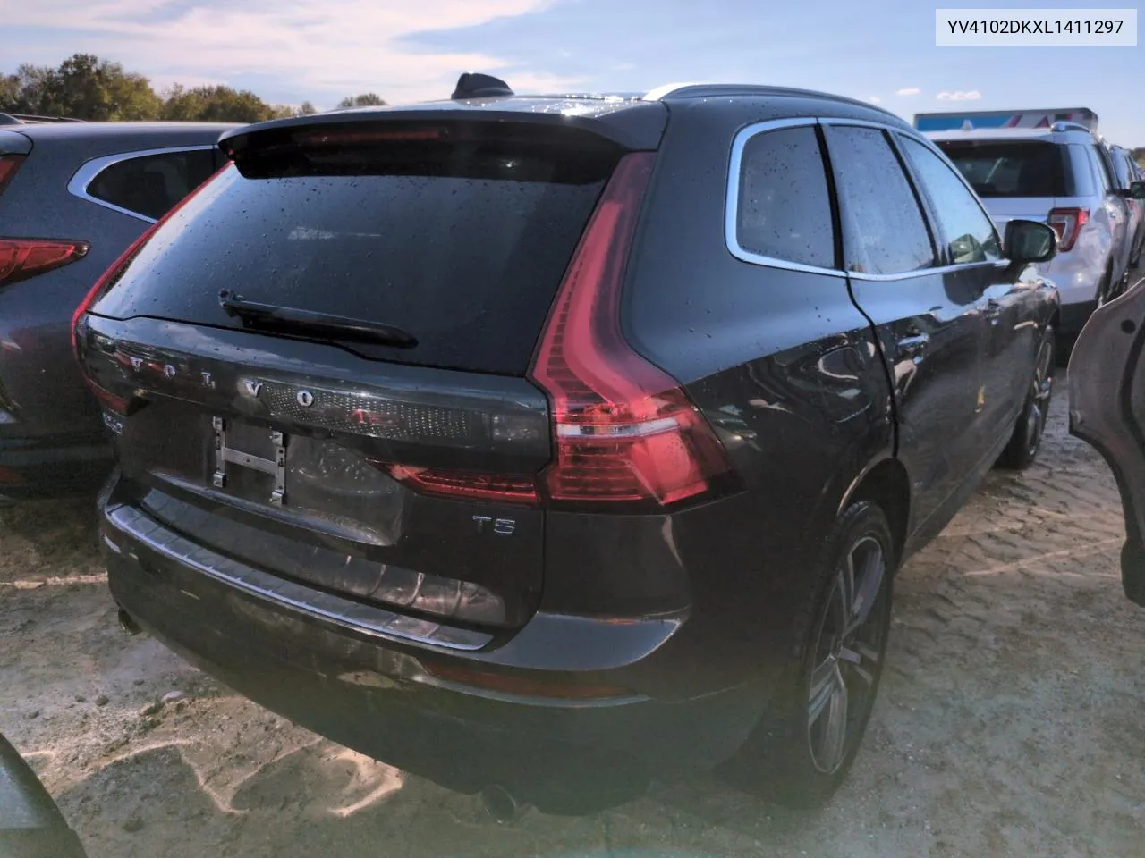 2020 Volvo Xc60 T5 Momentum VIN: YV4102DKXL1411297 Lot: 74374534