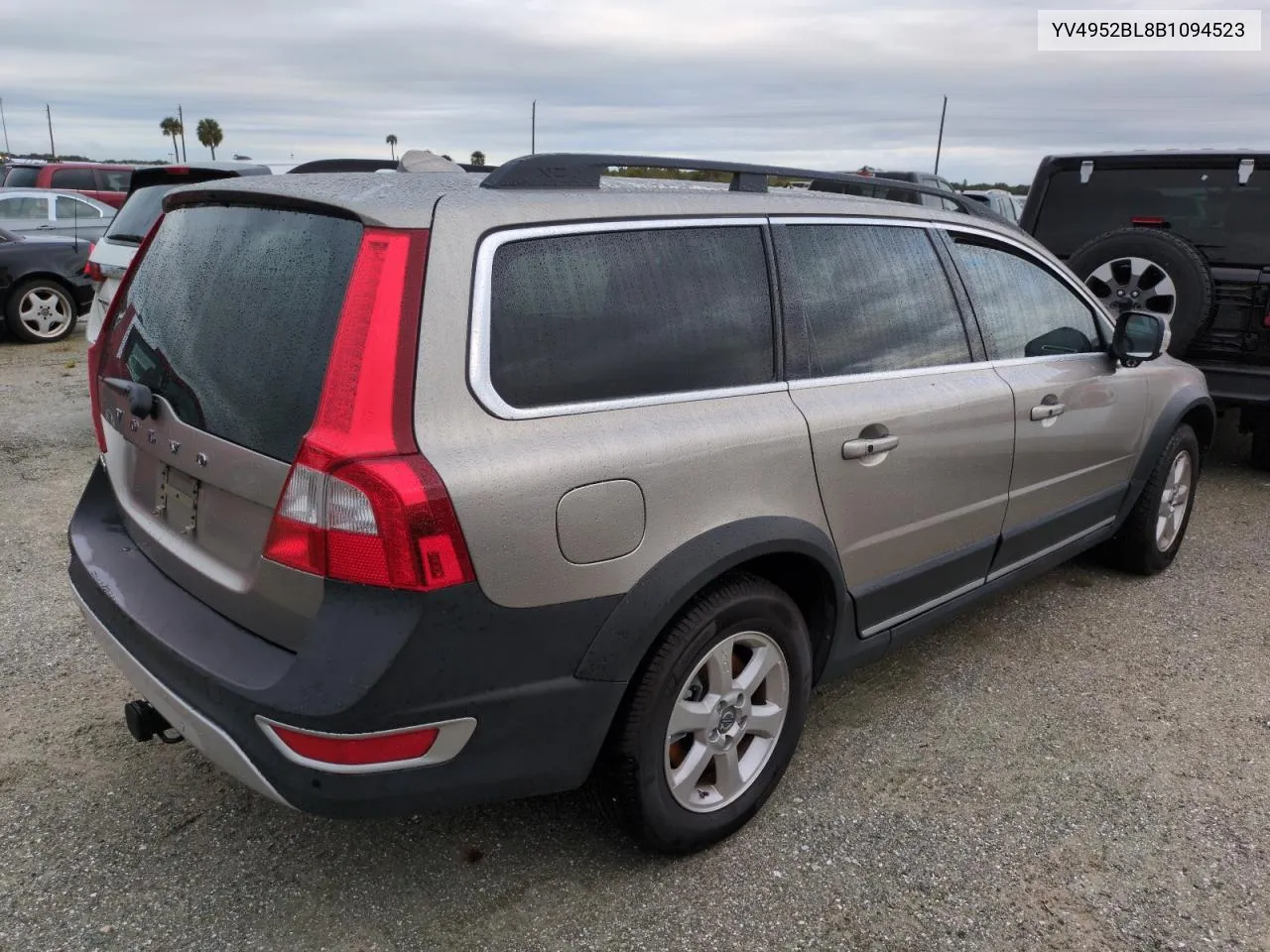 2011 Volvo Xc70 3.2 VIN: YV4952BL8B1094523 Lot: 74815534