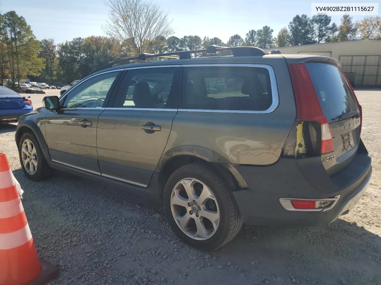 2011 Volvo Xc70 T6 VIN: YV4902BZ2B1115627 Lot: 77218054