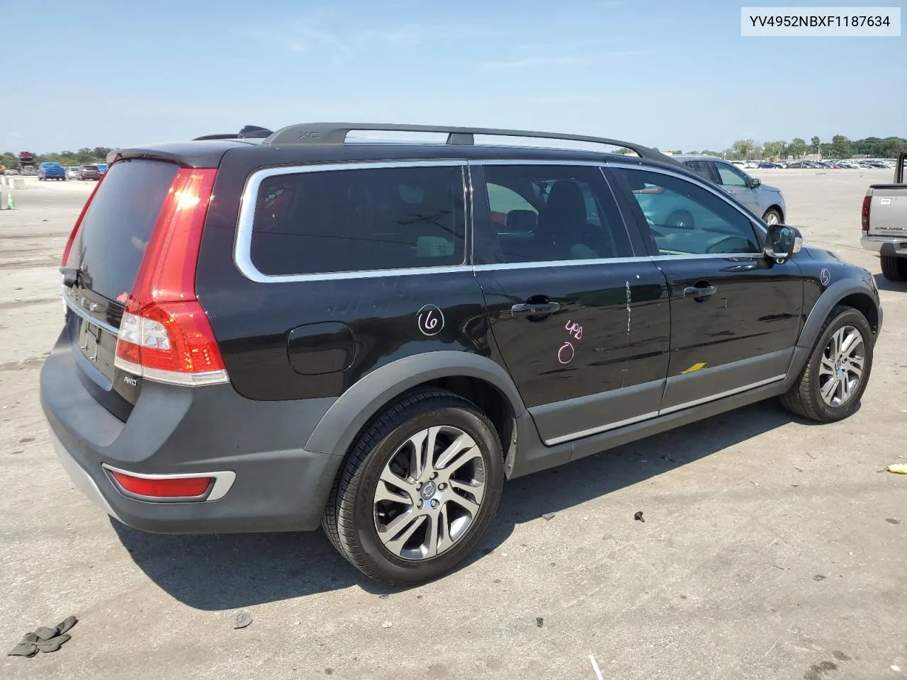 2015 Volvo Xc70 3.2 Premier VIN: YV4952NBXF1187634 Lot: 68736244