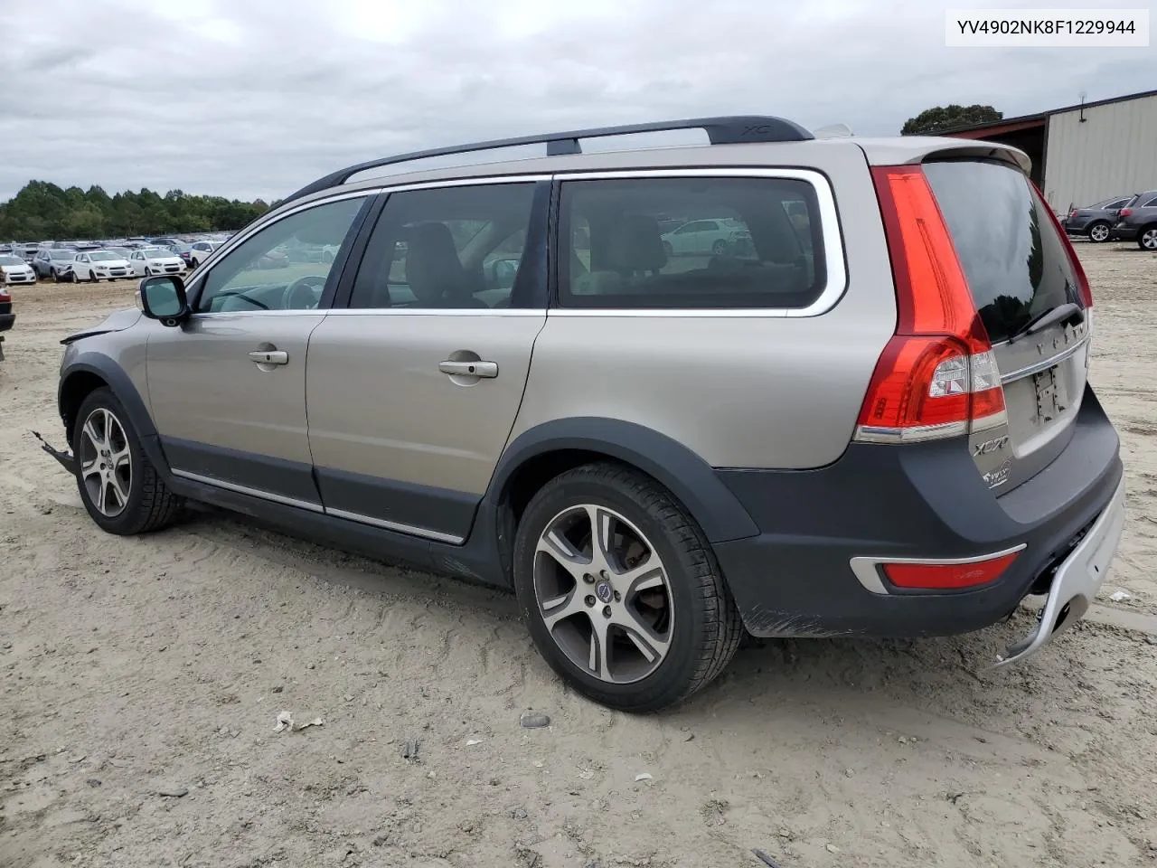 YV4902NK8F1229944 2015 Volvo Xc70 T6 Premier