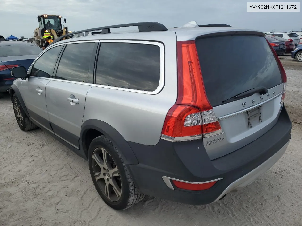 2015 Volvo Xc70 T6 Premier VIN: YV4902NKXF1211672 Lot: 74252374