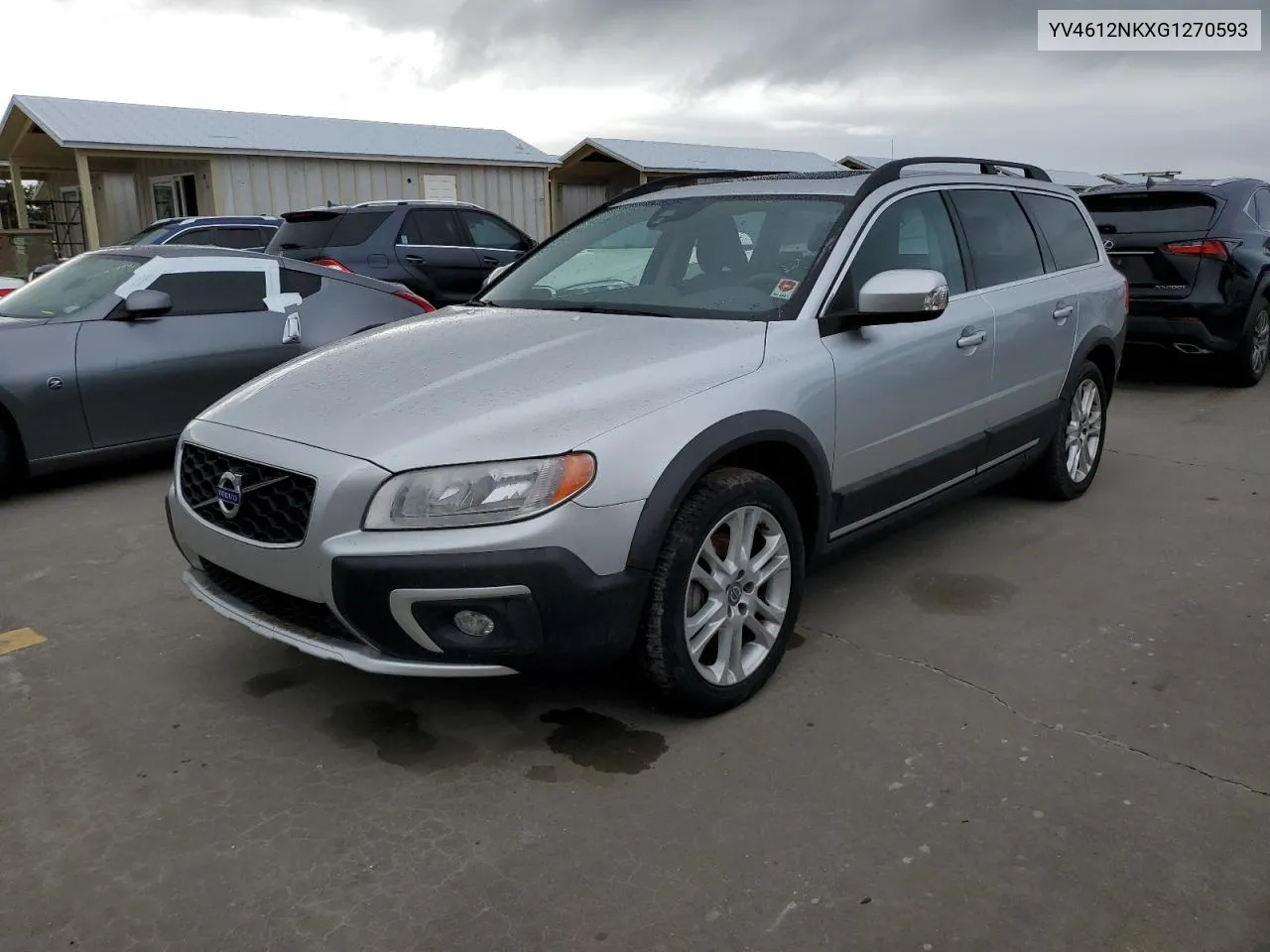 YV4612NKXG1270593 2016 Volvo Xc70 T5 Premier