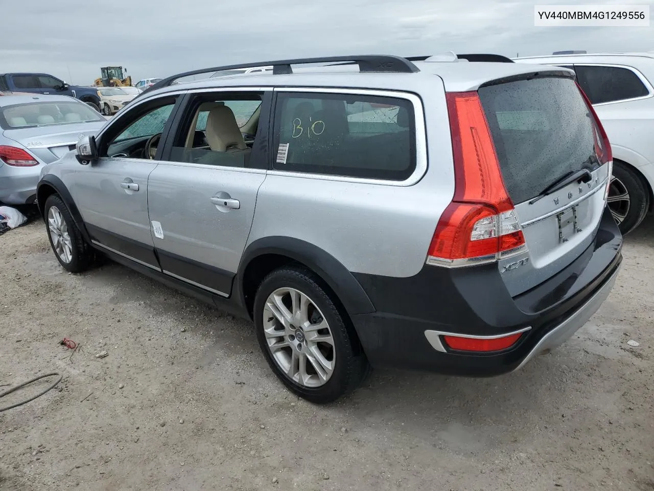 2016 Volvo Xc70 T5 Platinum VIN: YV440MBM4G1249556 Lot: 76005364