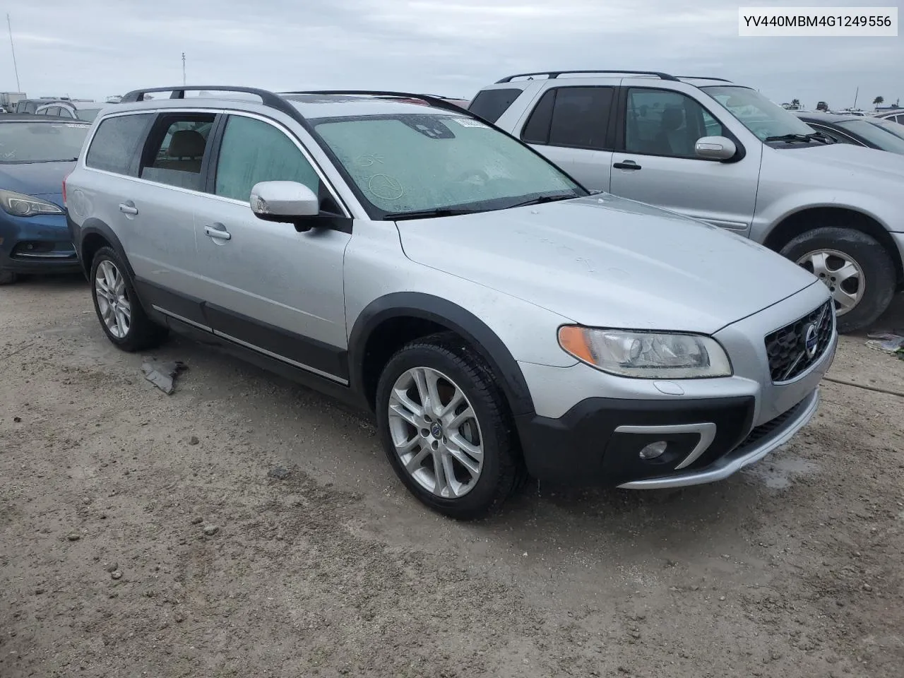 2016 Volvo Xc70 T5 Platinum VIN: YV440MBM4G1249556 Lot: 76005364