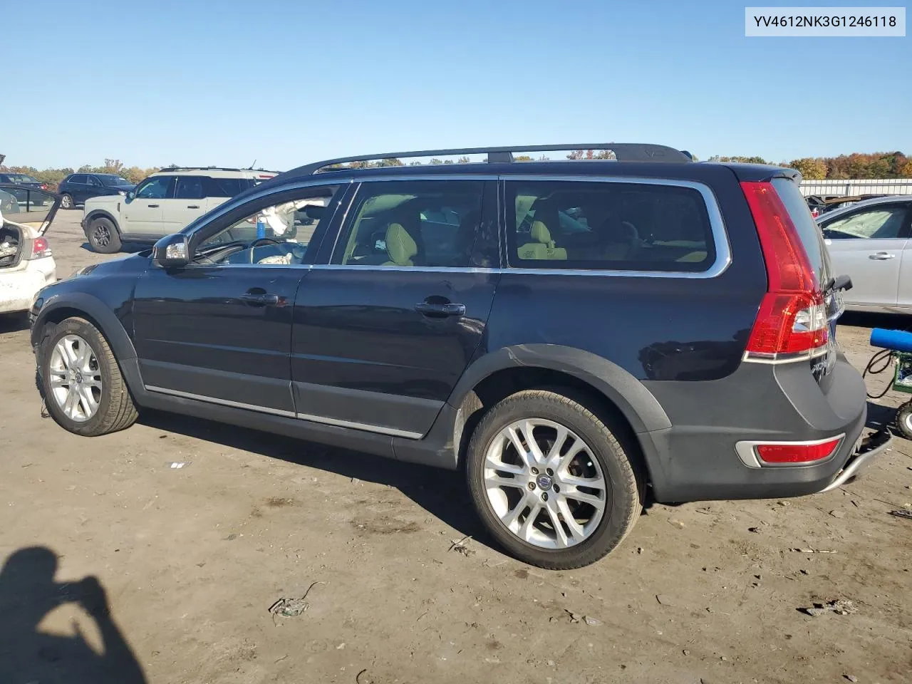 YV4612NK3G1246118 2016 Volvo Xc70 T5 Premier