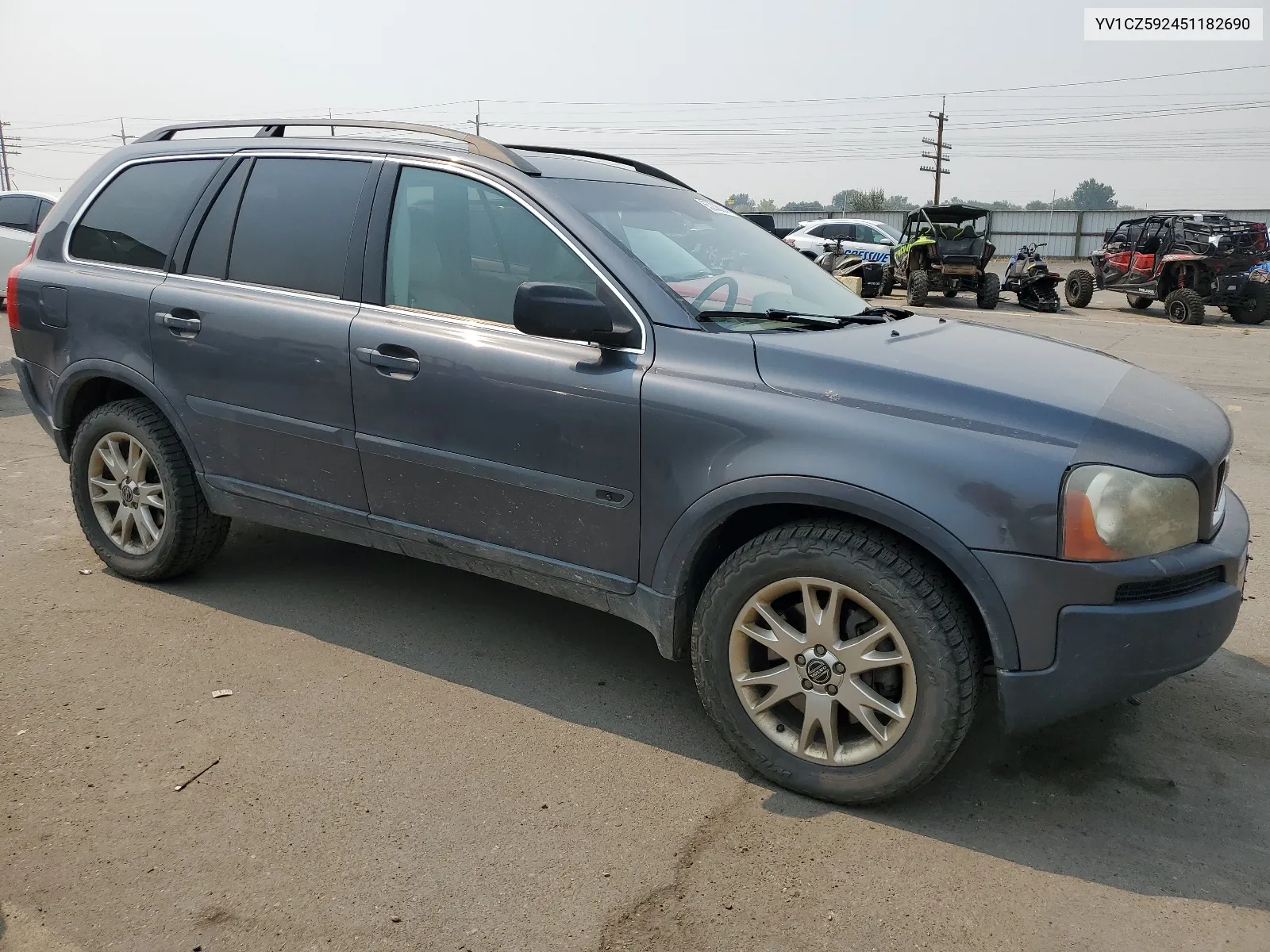 YV1CZ592451182690 2005 Volvo Xc90